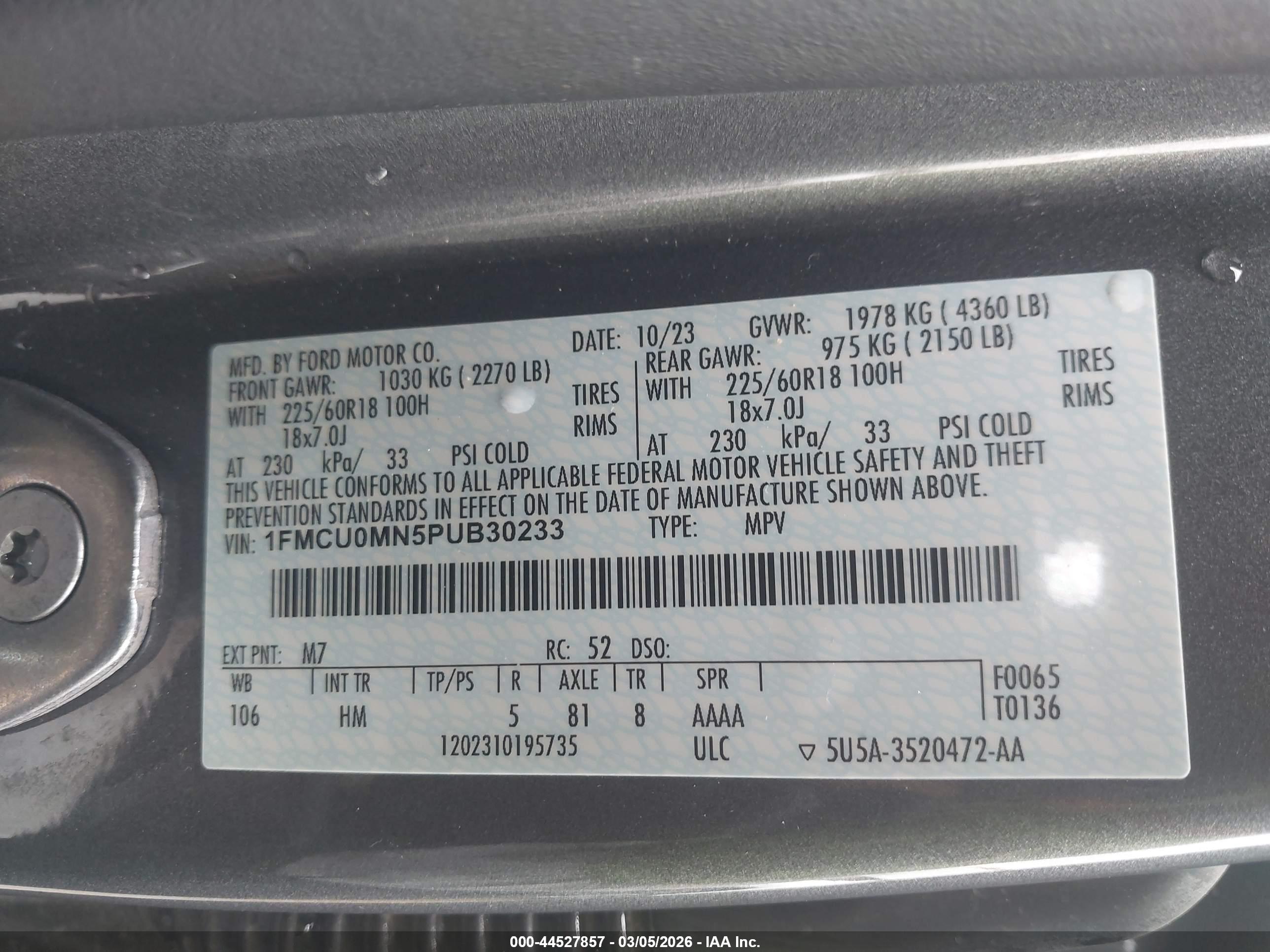 FORD ESCAPE image 9