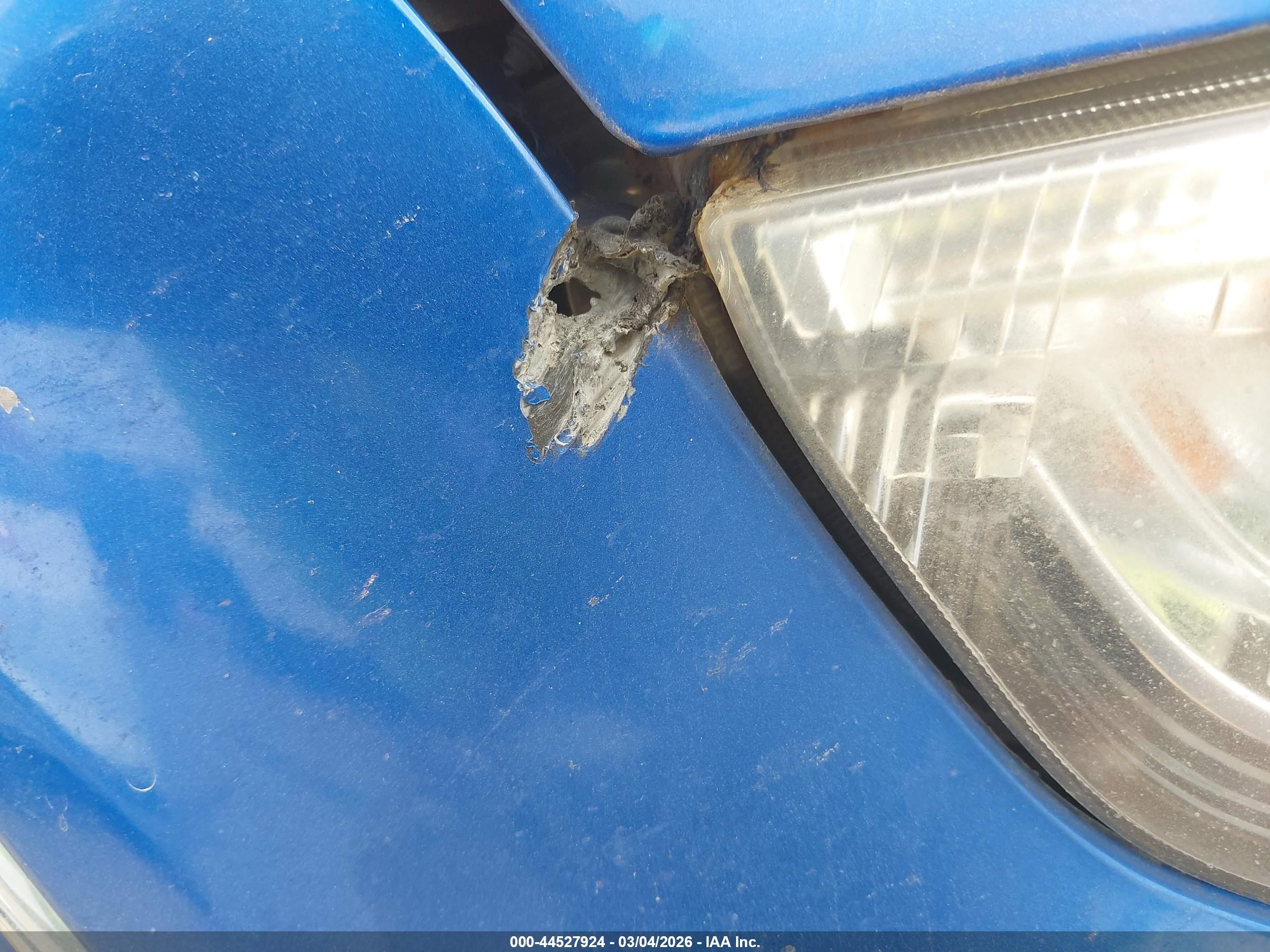 MITSUBISHI OUTLANDER image 6