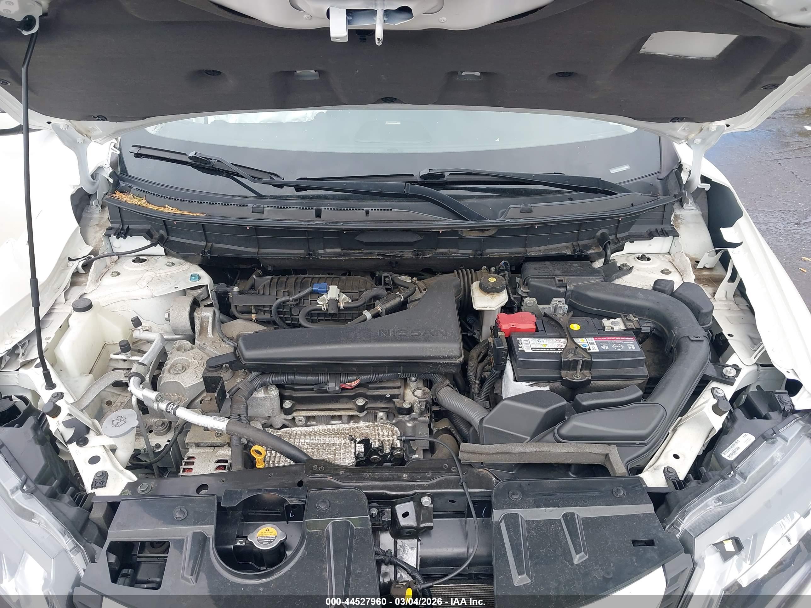 NISSAN ROGUE image 10