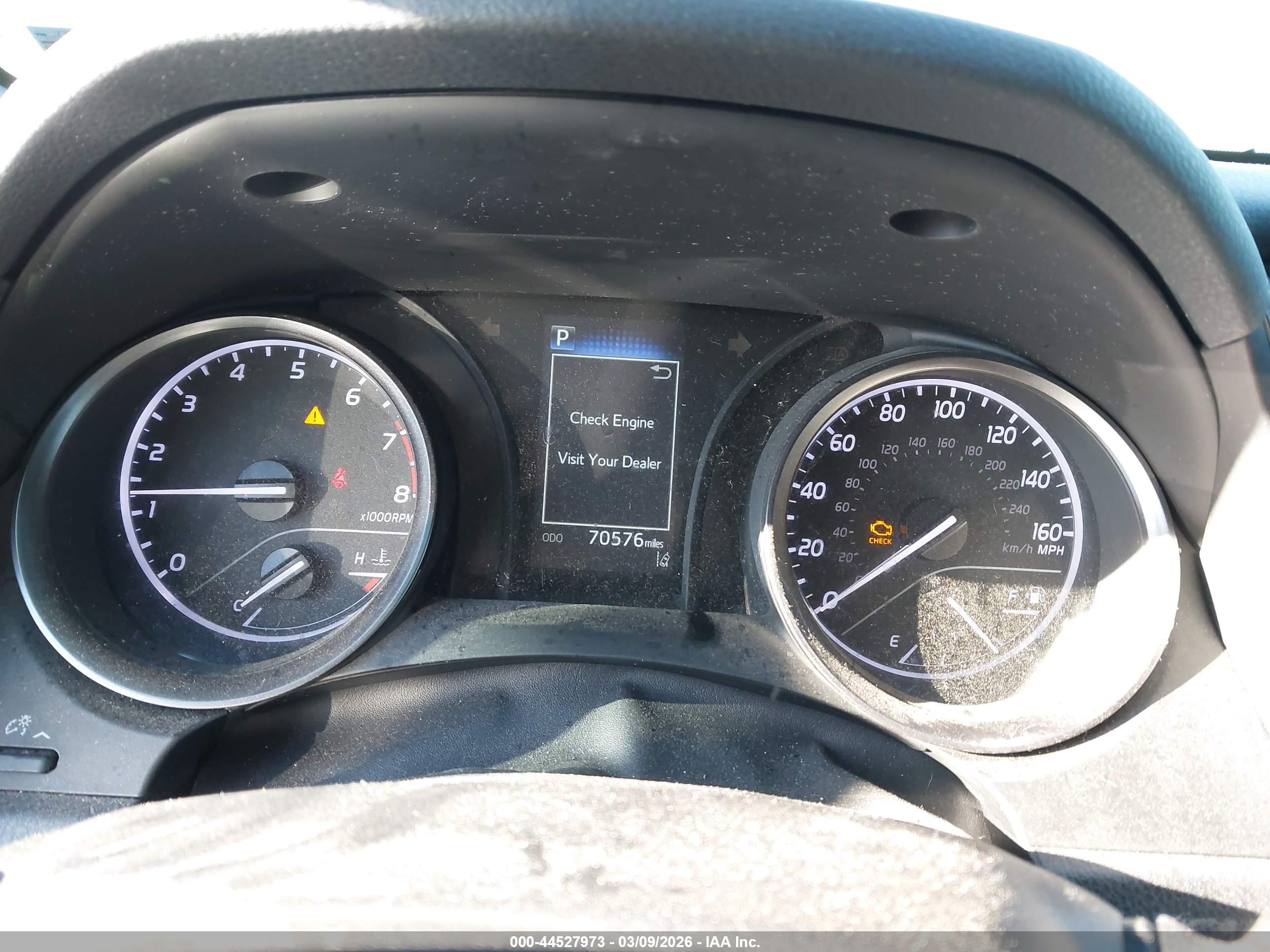 TOYOTA CAMRY image 7