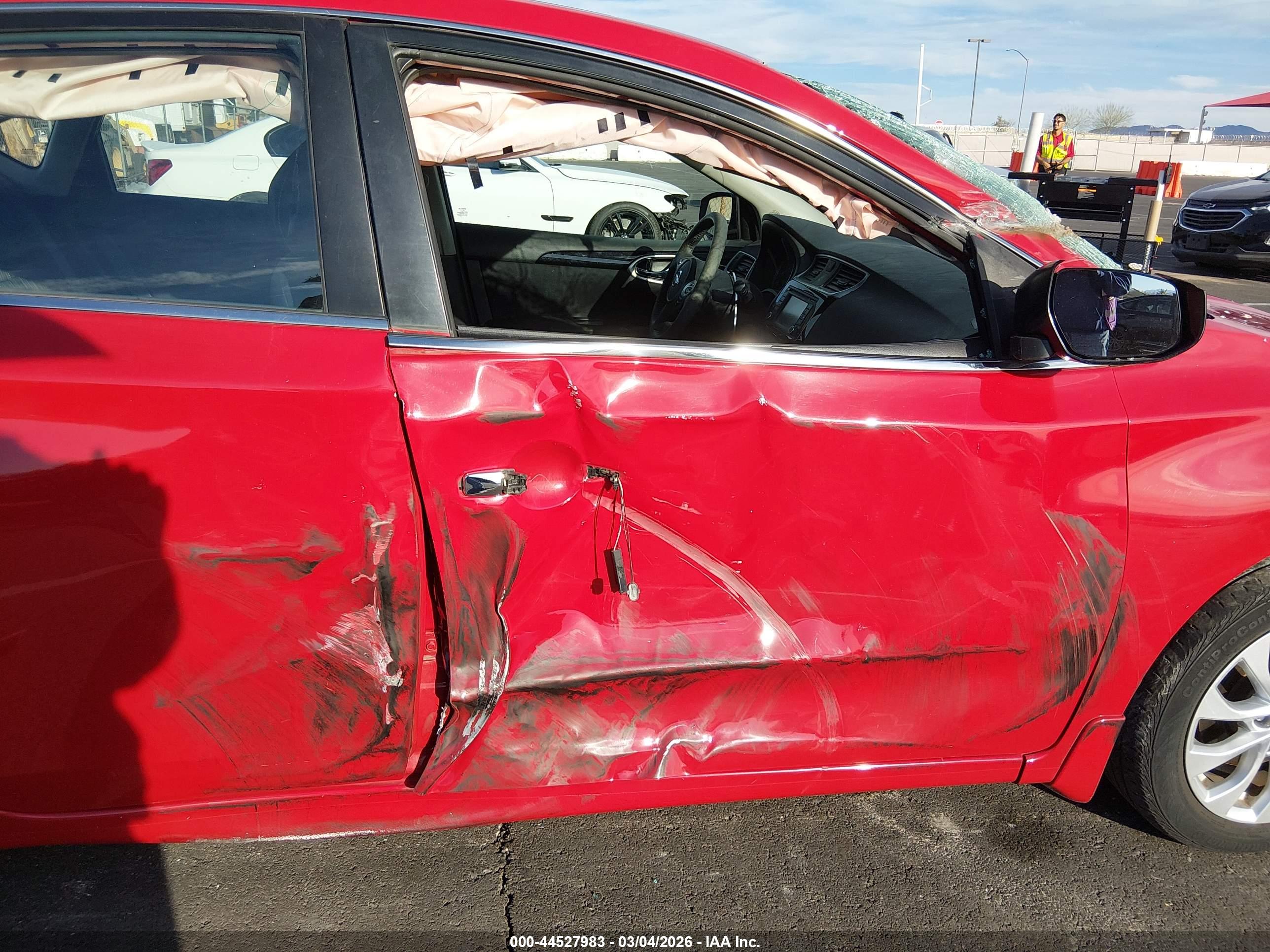 NISSAN SENTRA image 6