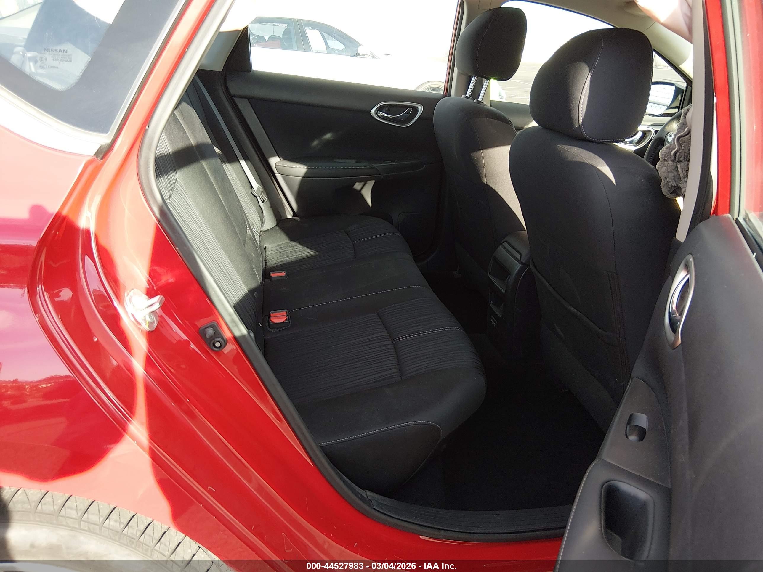 NISSAN SENTRA image 8