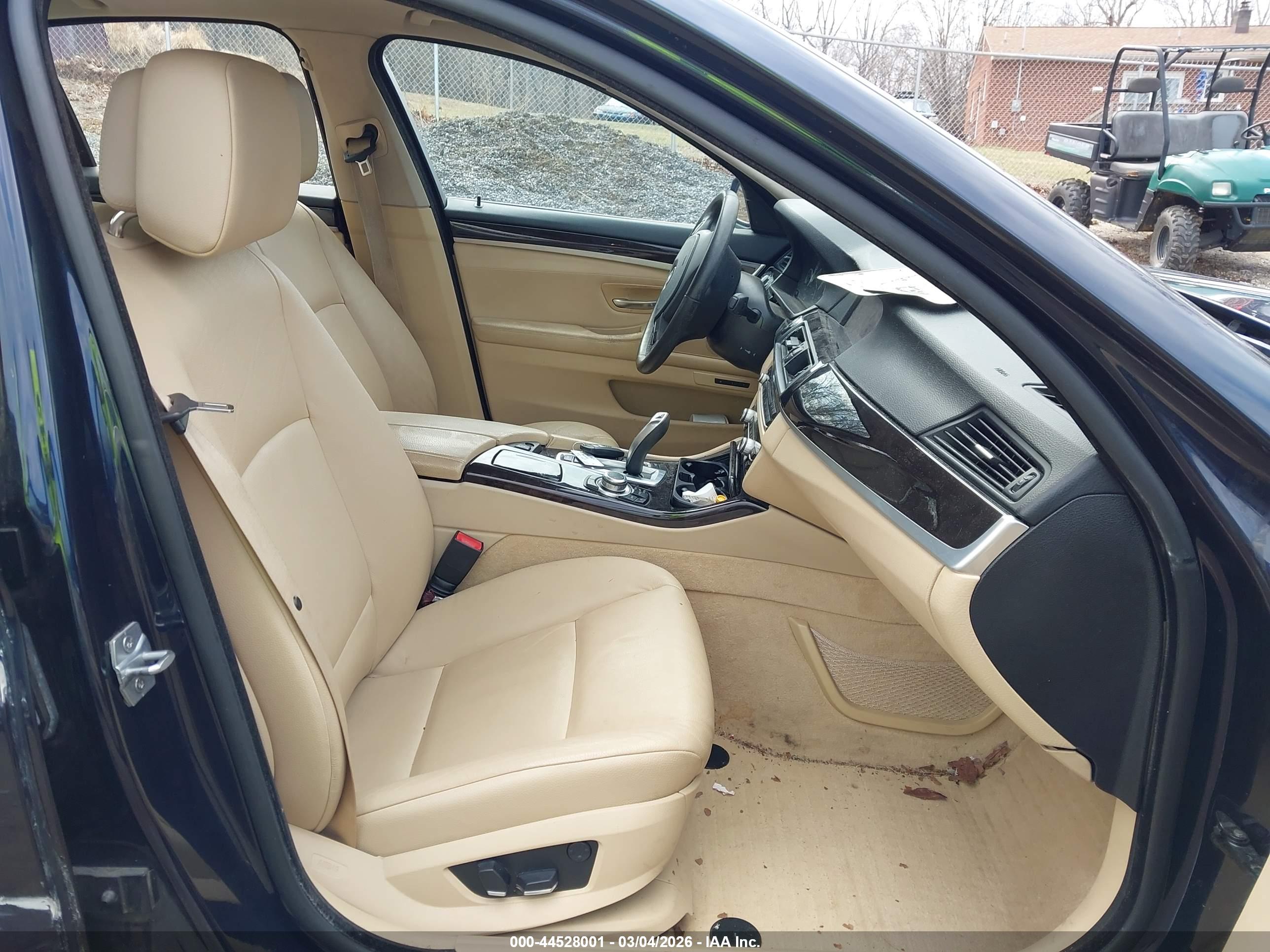 BMW 535I image 5