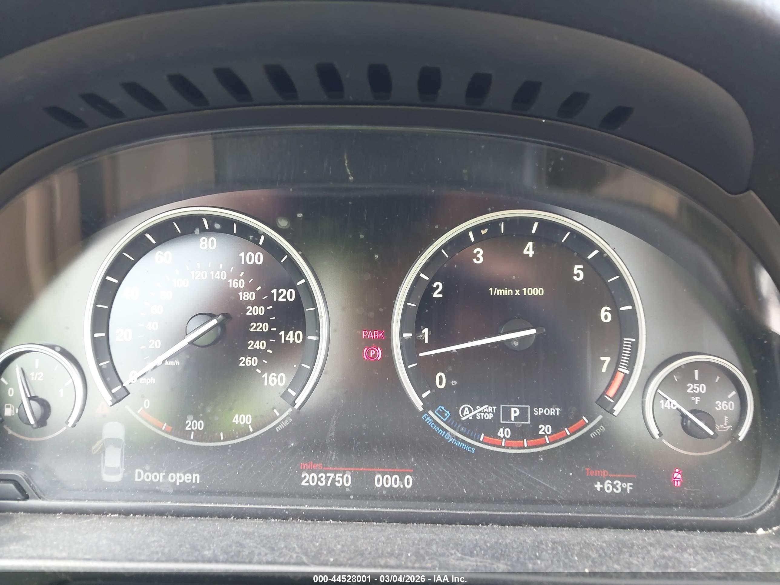 BMW 535I image 7