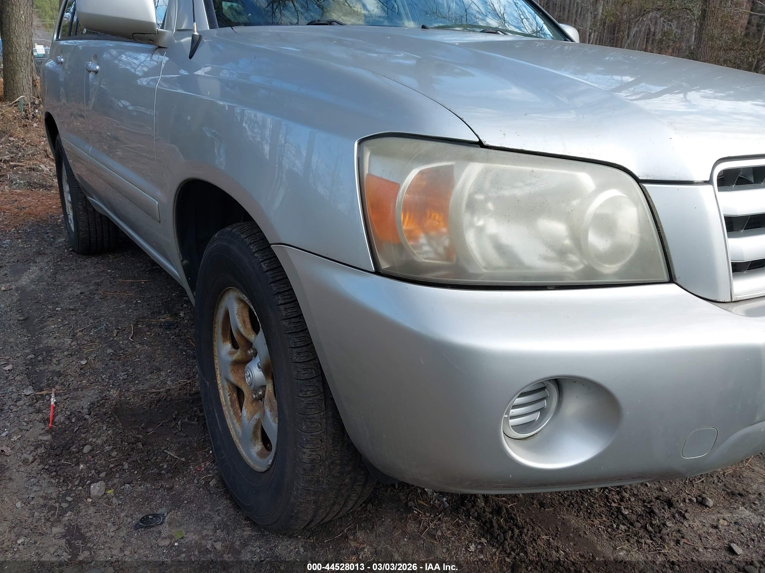 TOYOTA HIGHLANDER image 6