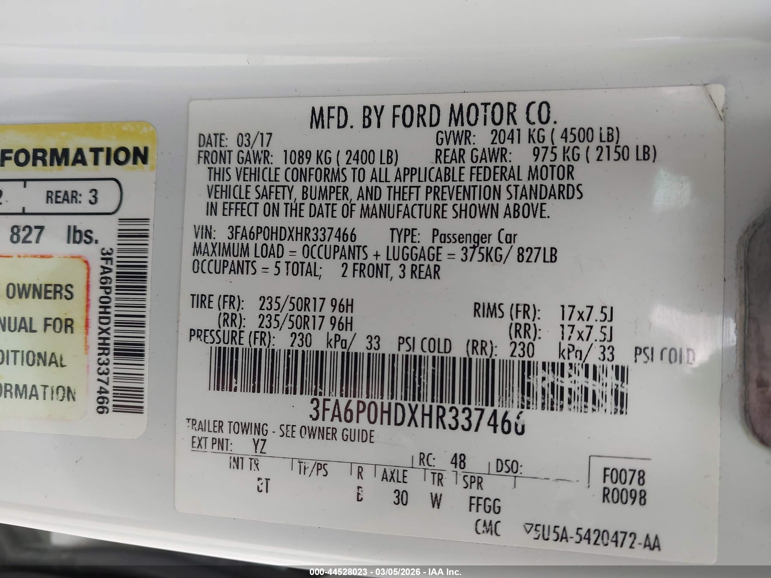 FORD FUSION image 9
