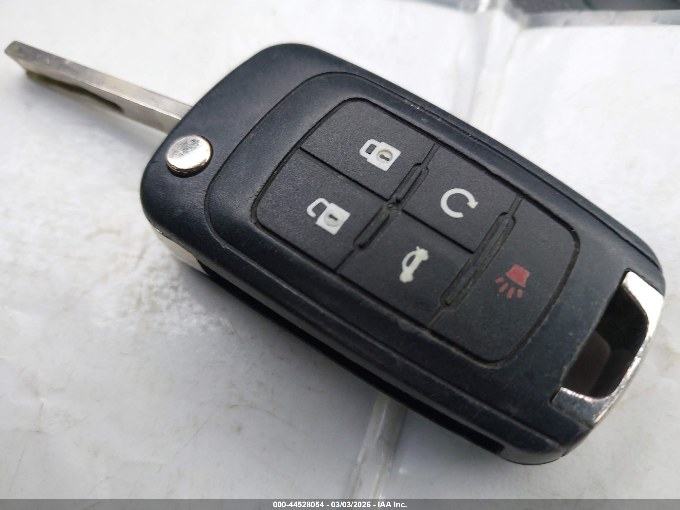 CHEVROLET EQUINOX image 11