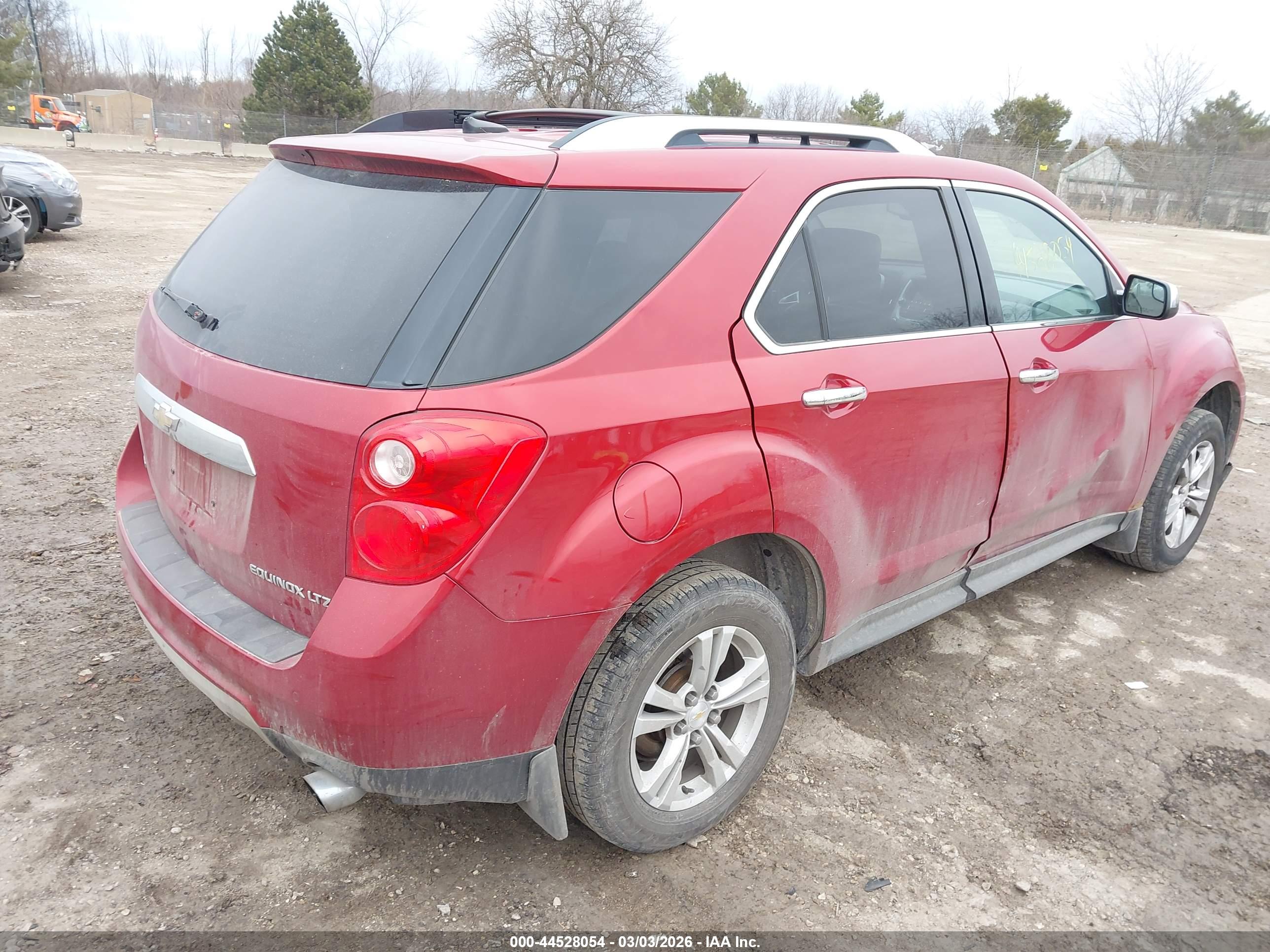 CHEVROLET EQUINOX image 4