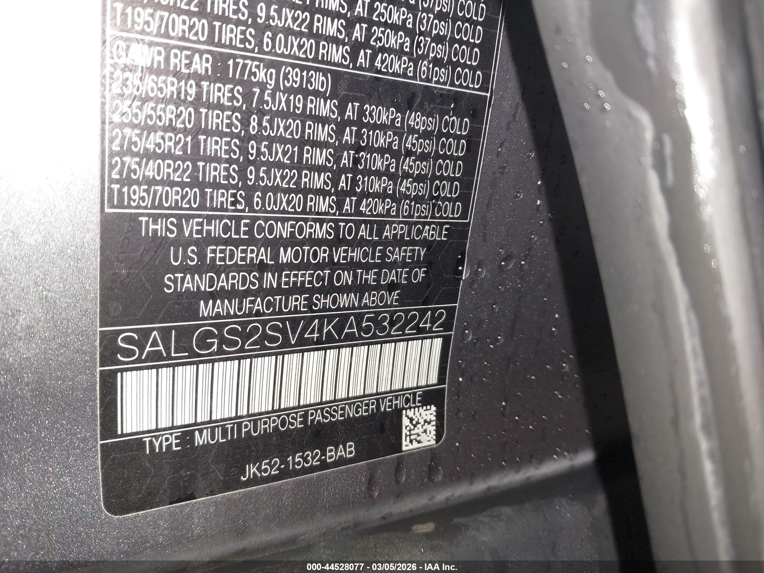 LAND ROVER image 9