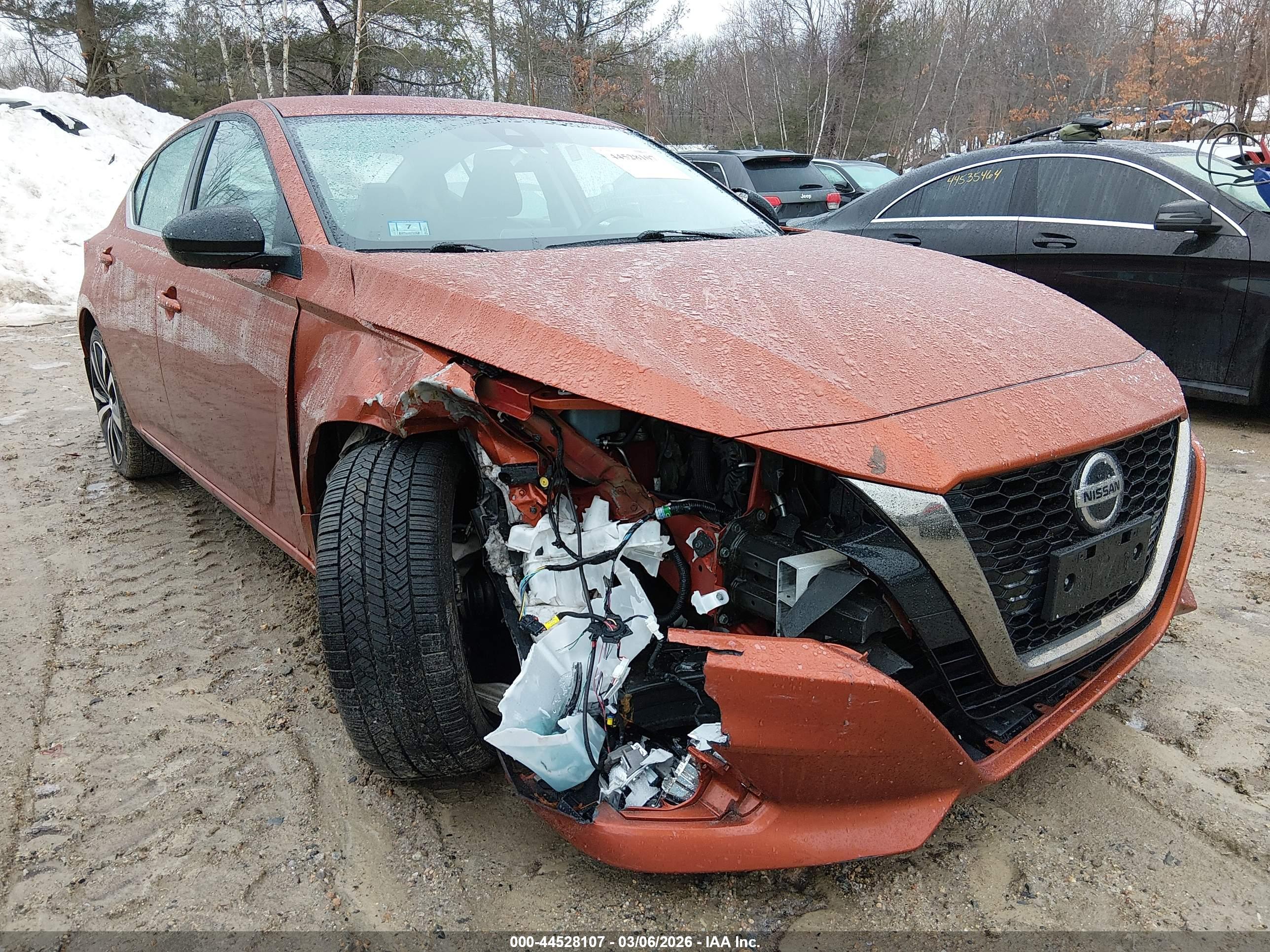 NISSAN ALTIMA image 6