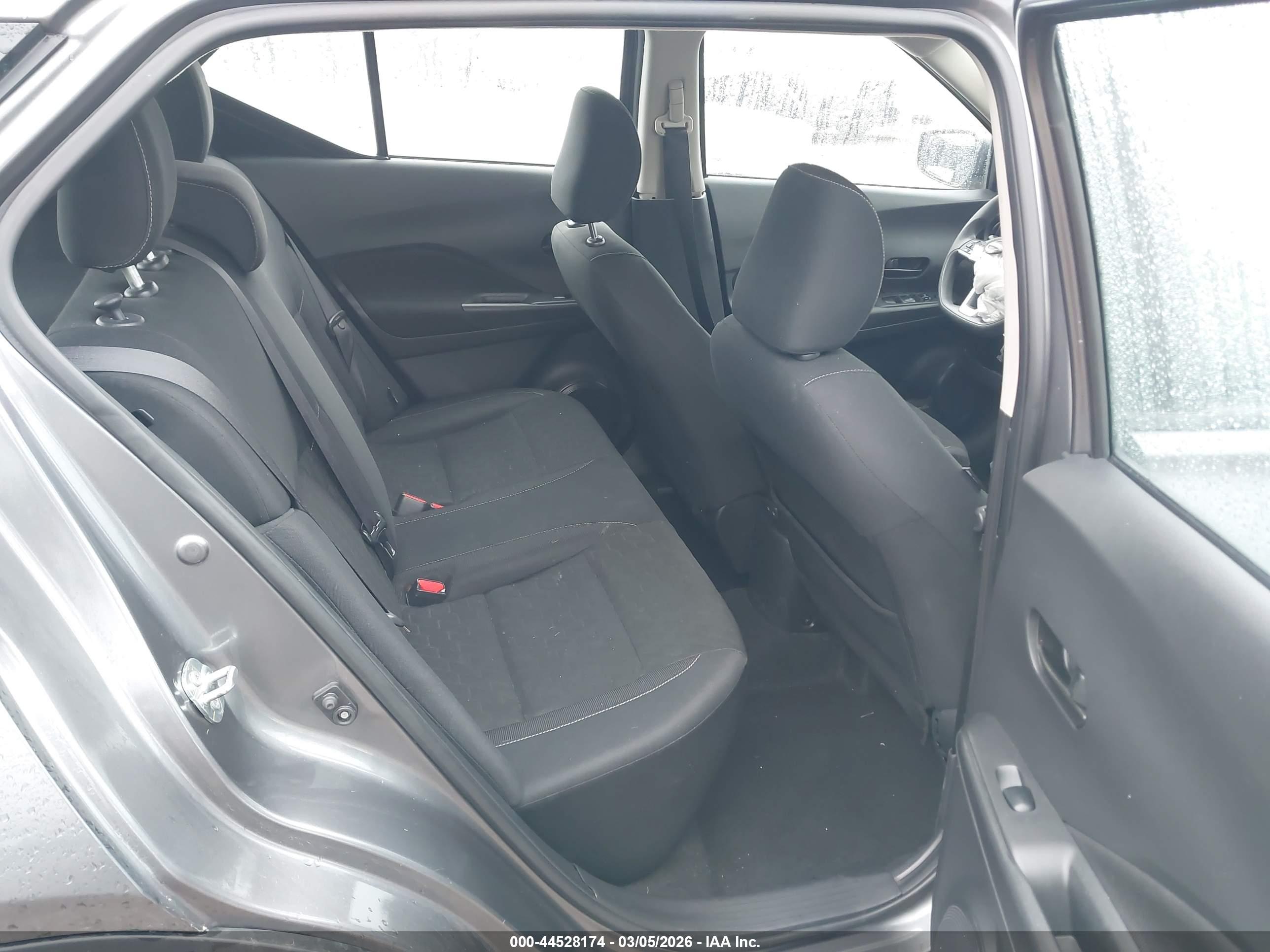 NISSAN KICKS image 8