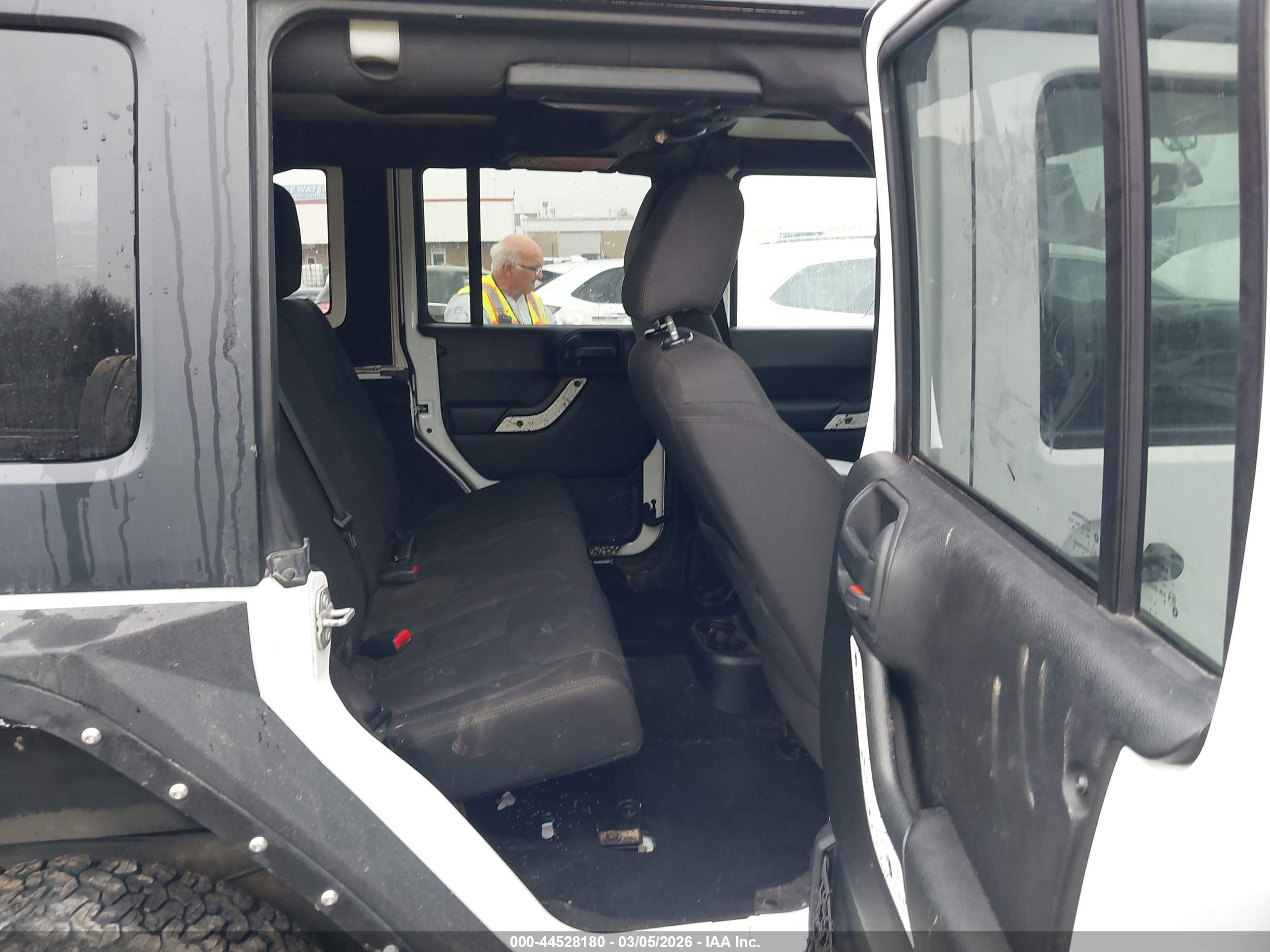 JEEP WRANGLER image 8