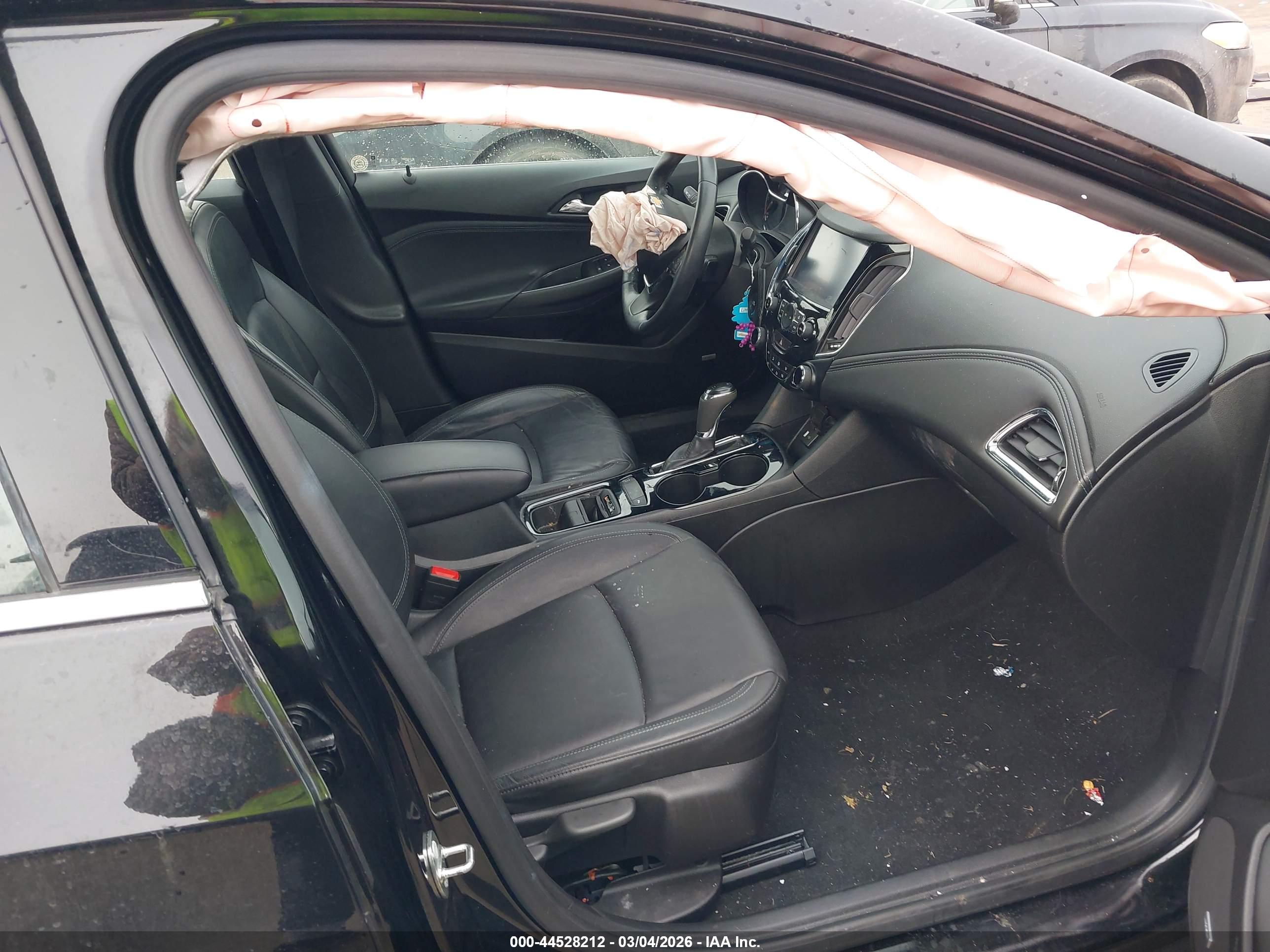 CHEVROLET CRUZE image 5