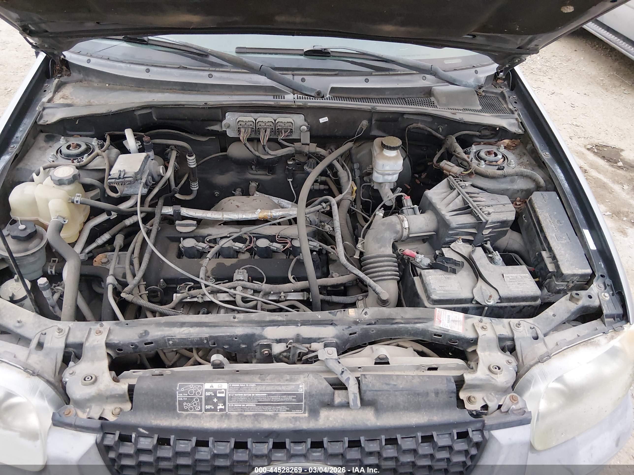 FORD ESCAPE image 10