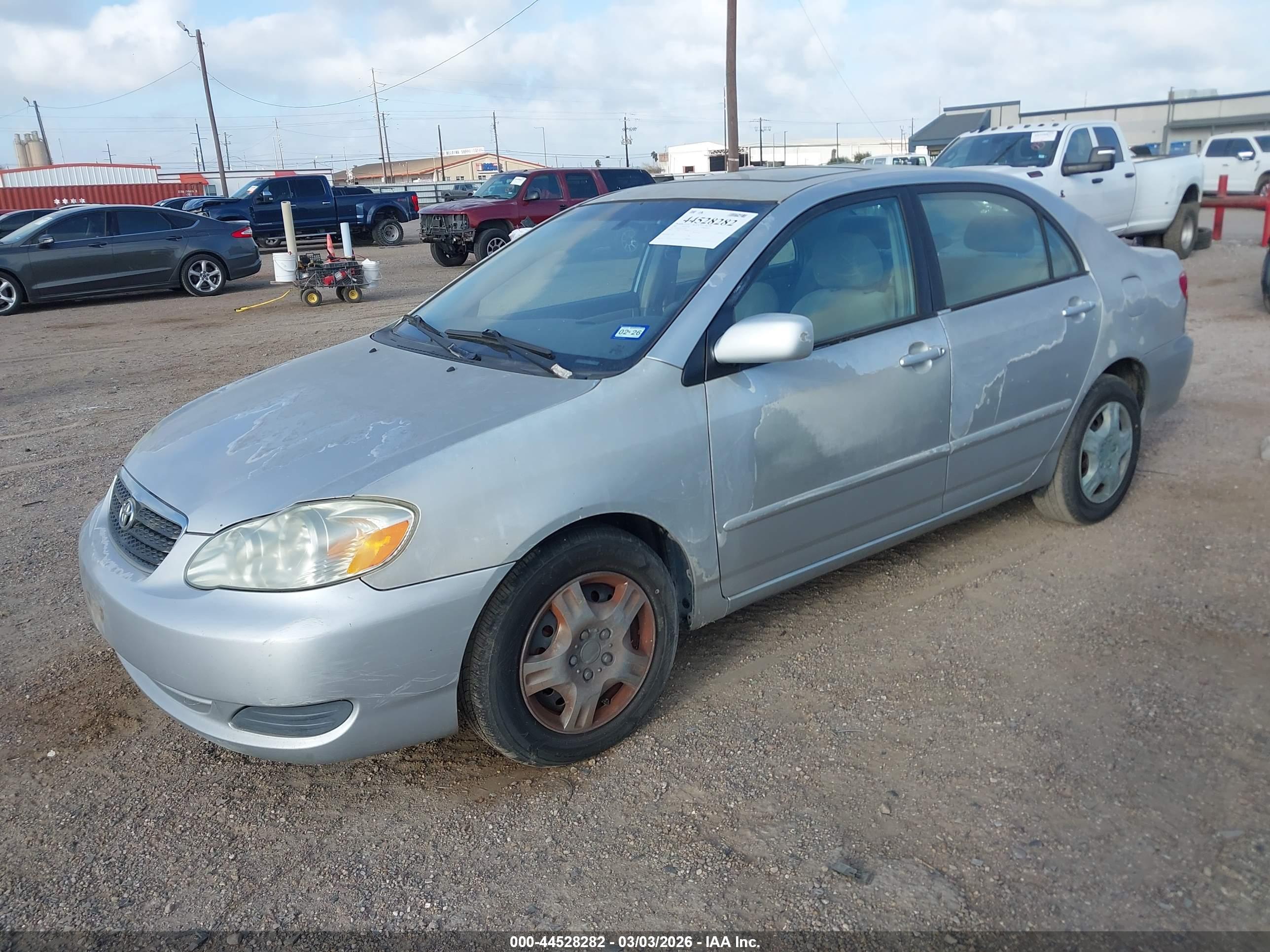 TOYOTA COROLLA image 2