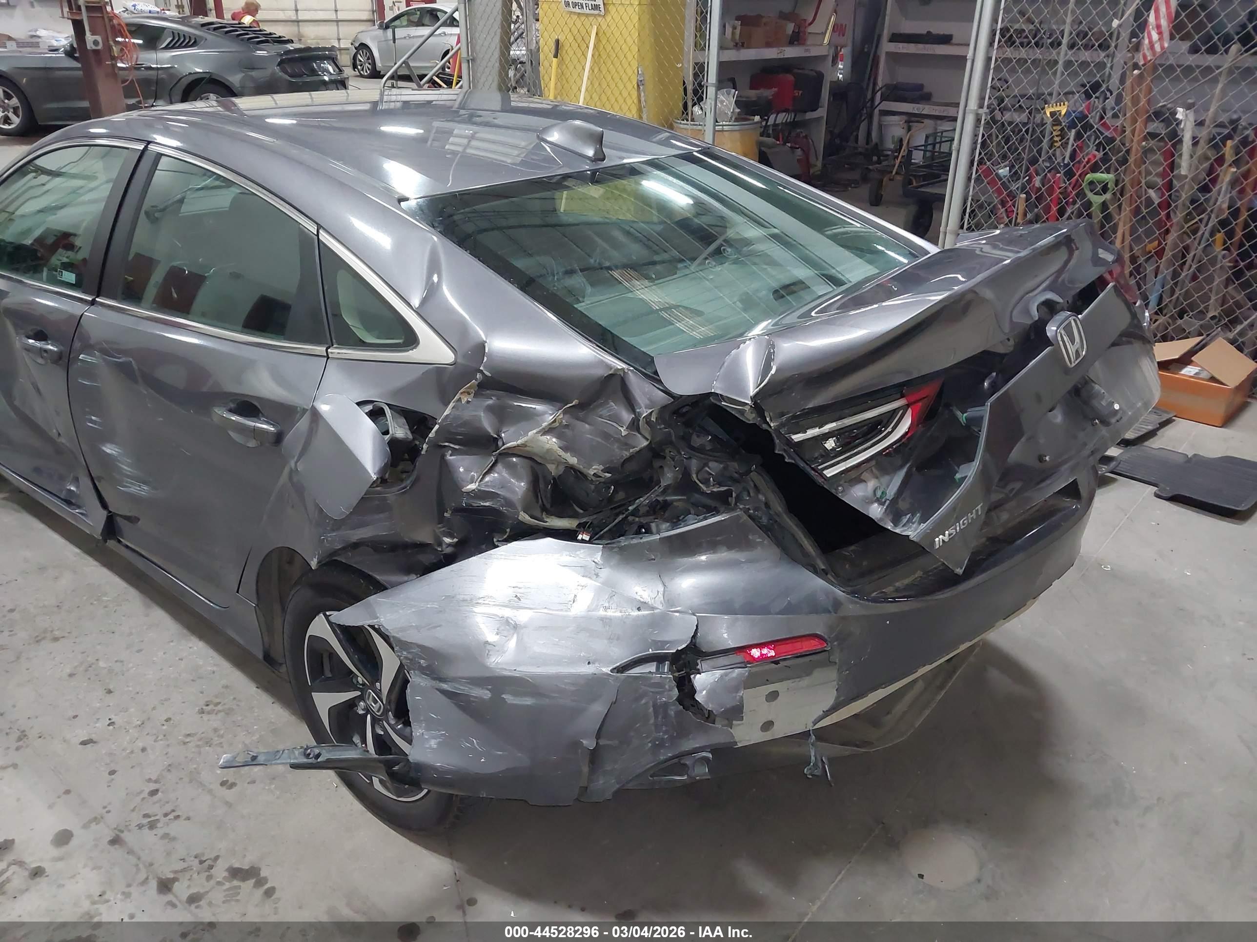 HONDA INSIGHT image 6