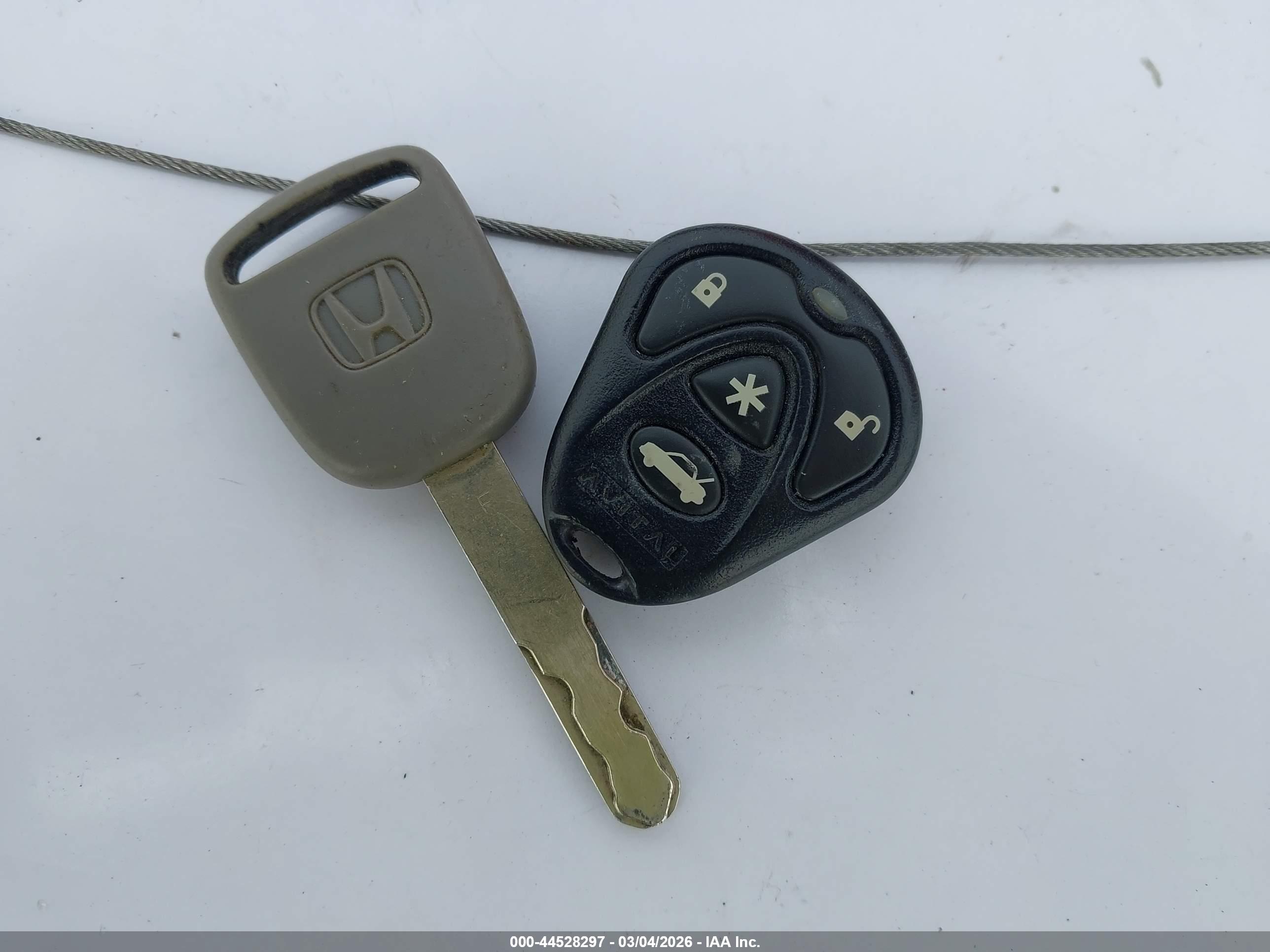 HONDA CR-V image 11