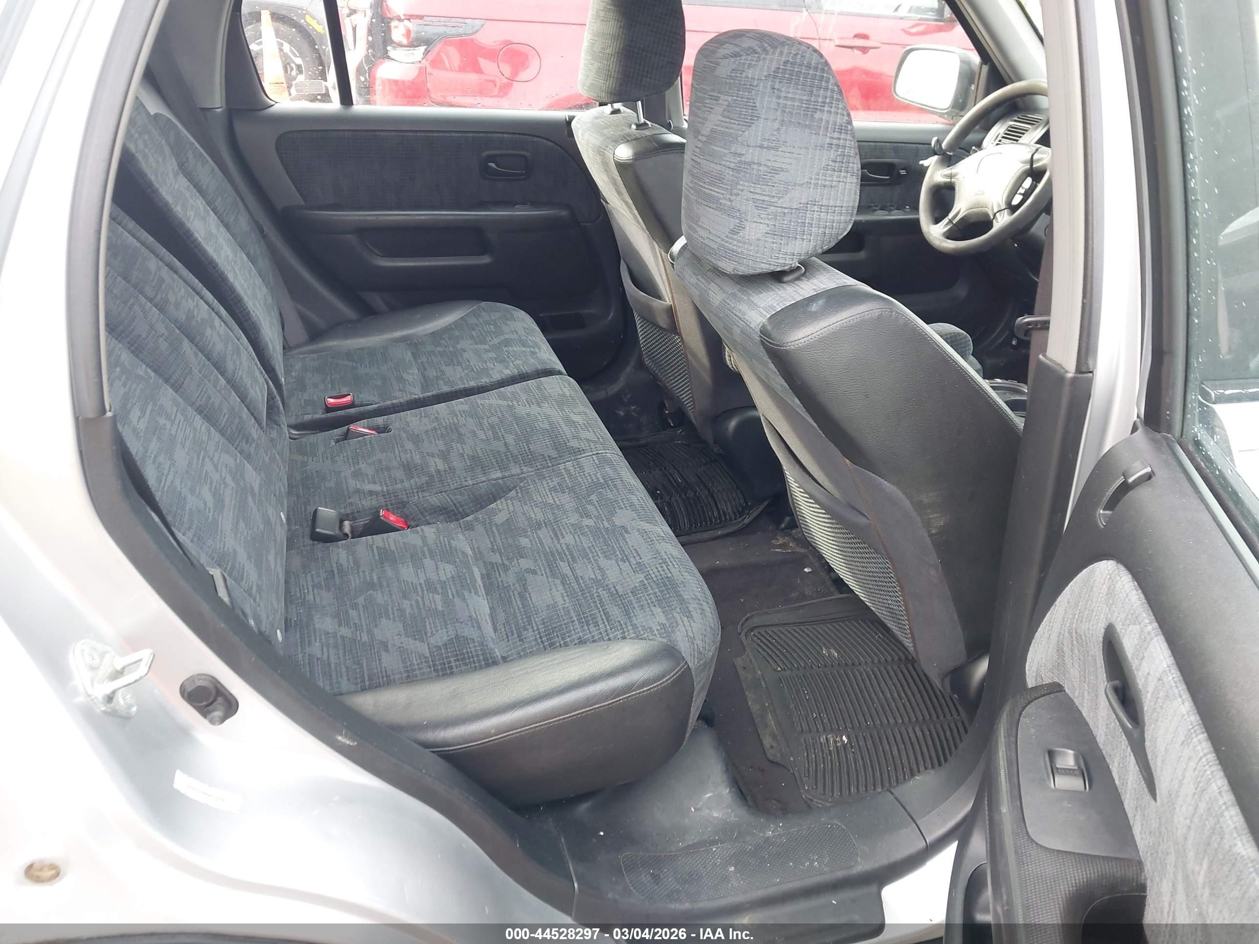 HONDA CR-V image 8