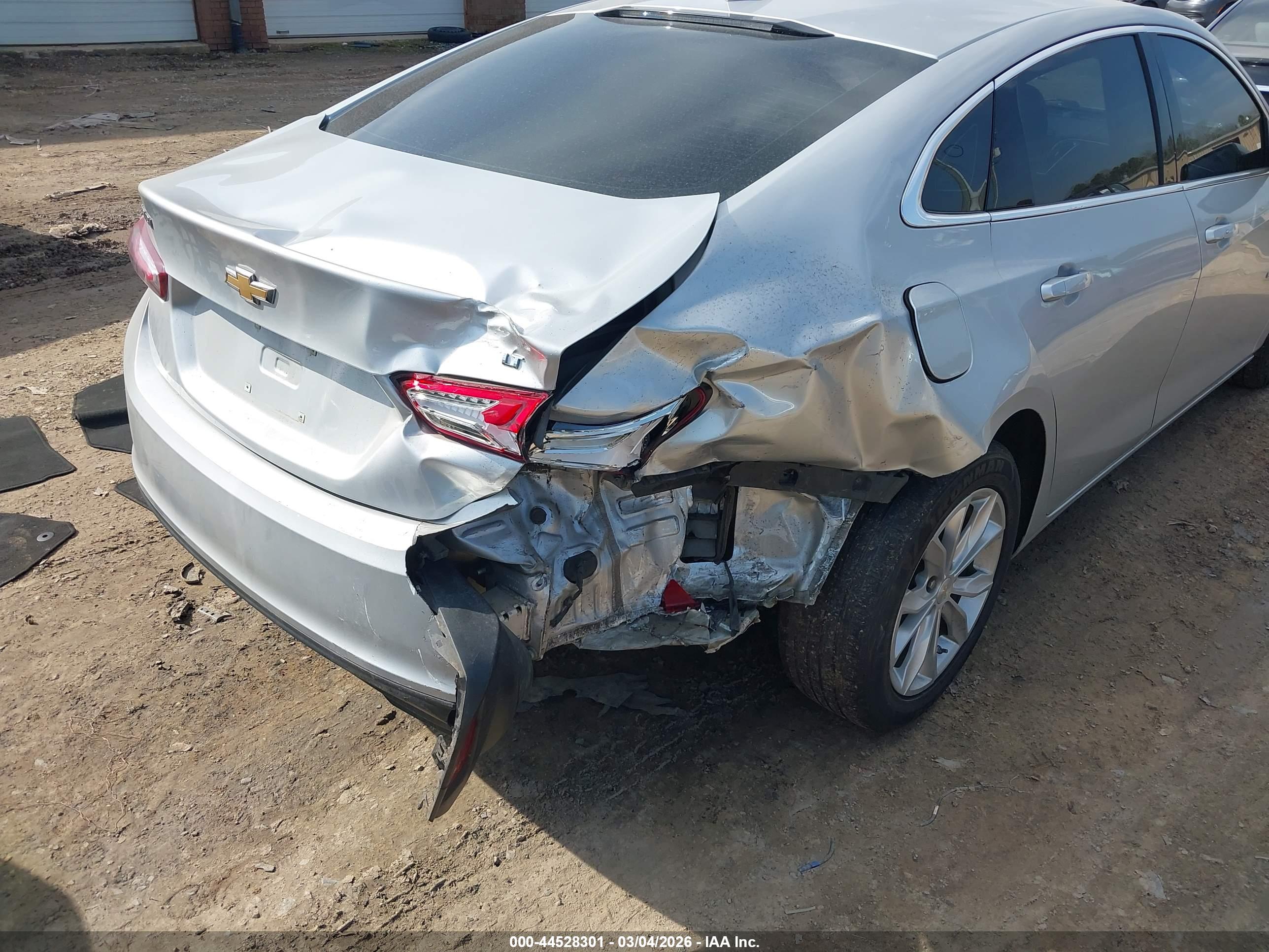 CHEVROLET MALIBU image 6
