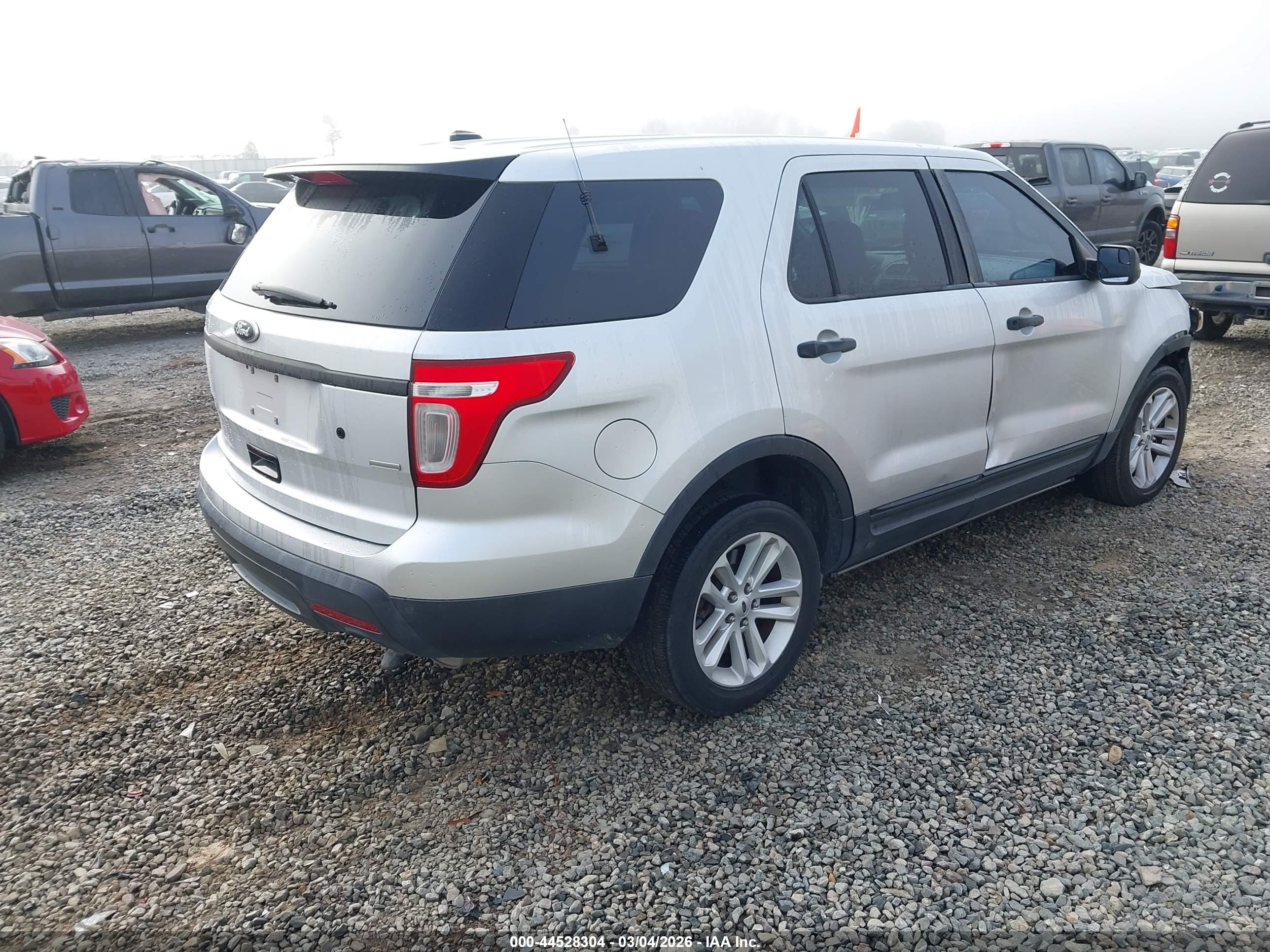 FORD UTILITY image 4