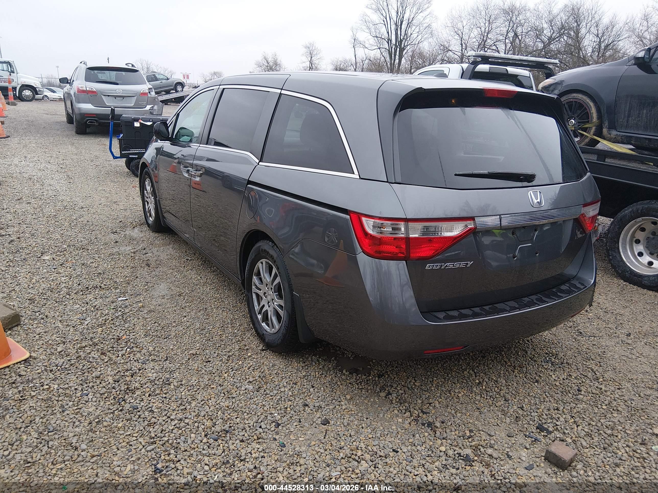 HONDA ODYSSEY image 3