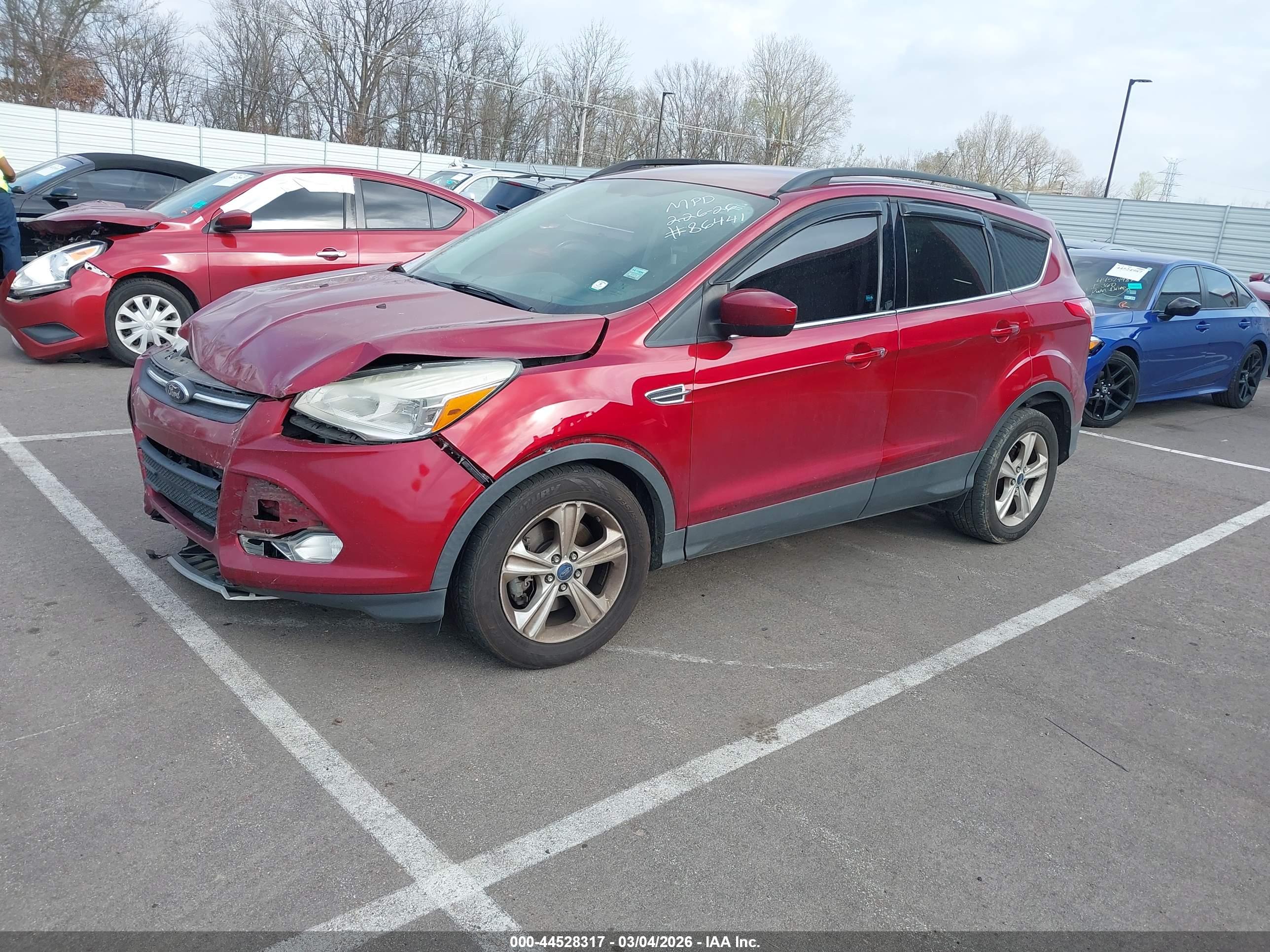 FORD ESCAPE image 2