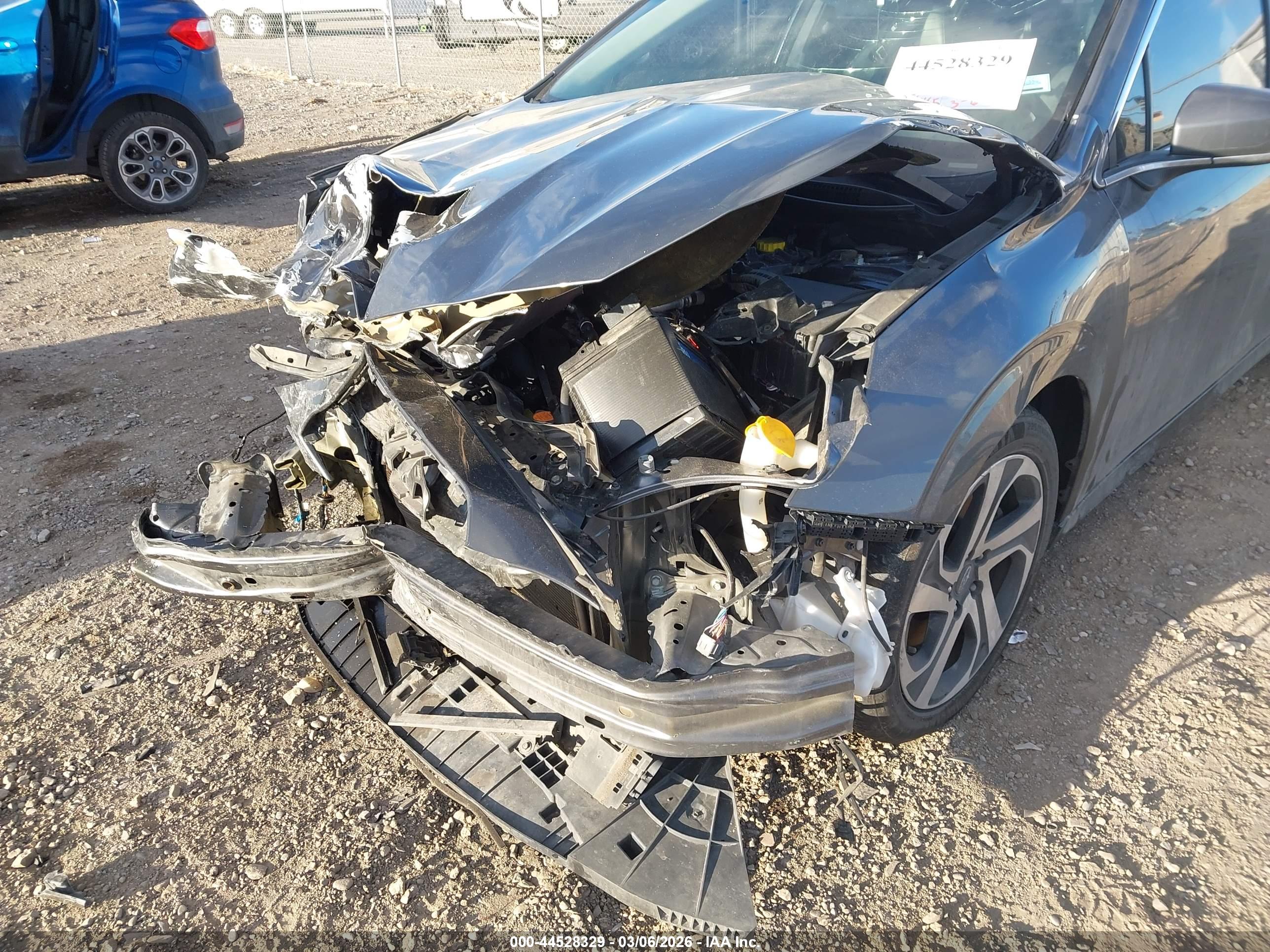 SUBARU LEGACY image 6