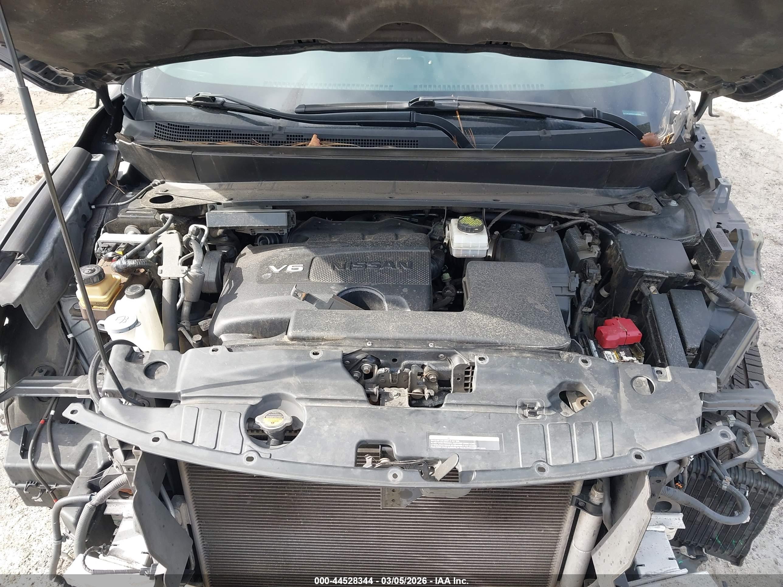 NISSAN PATHFINDER image 10