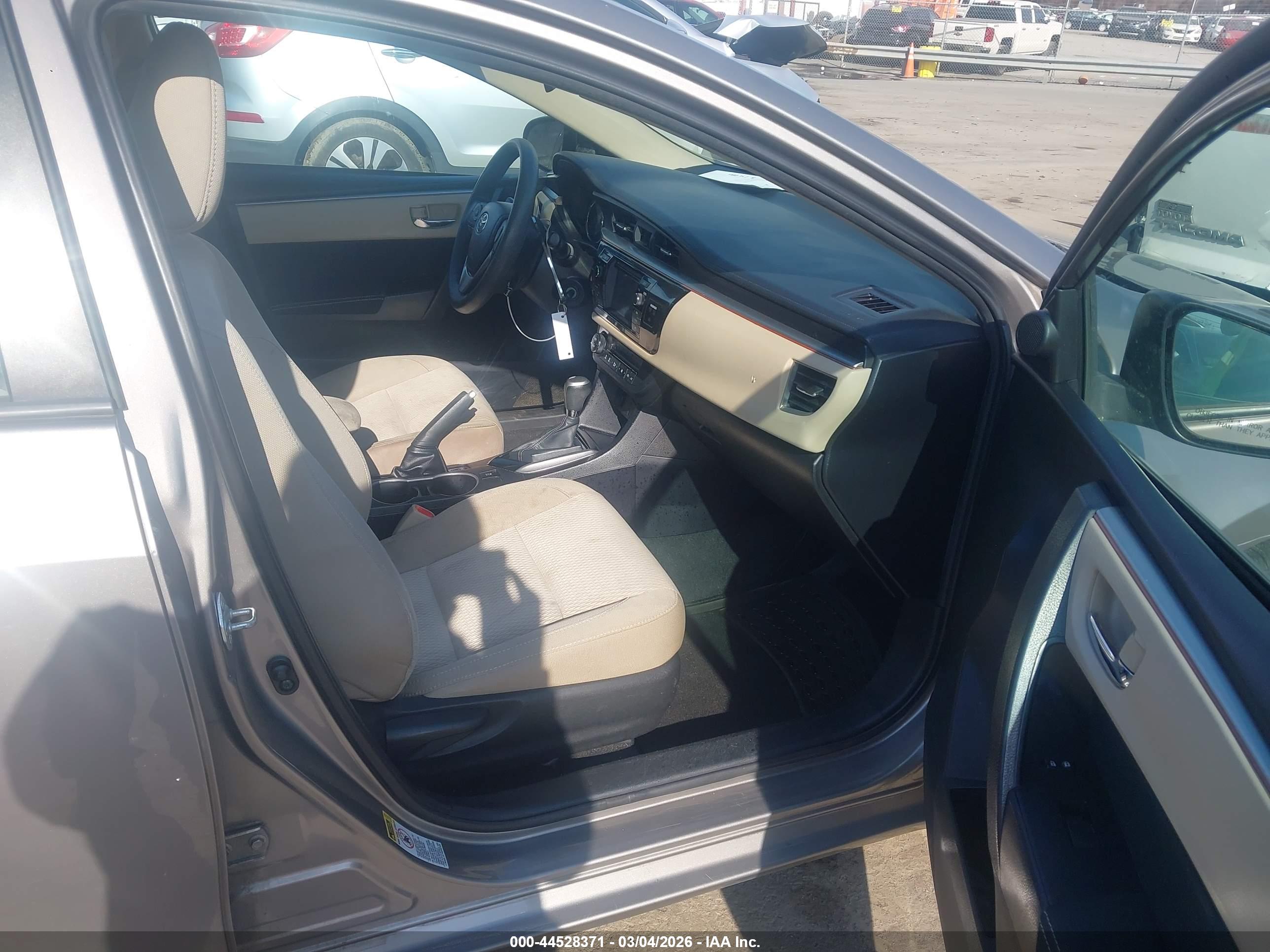 TOYOTA COROLLA image 5