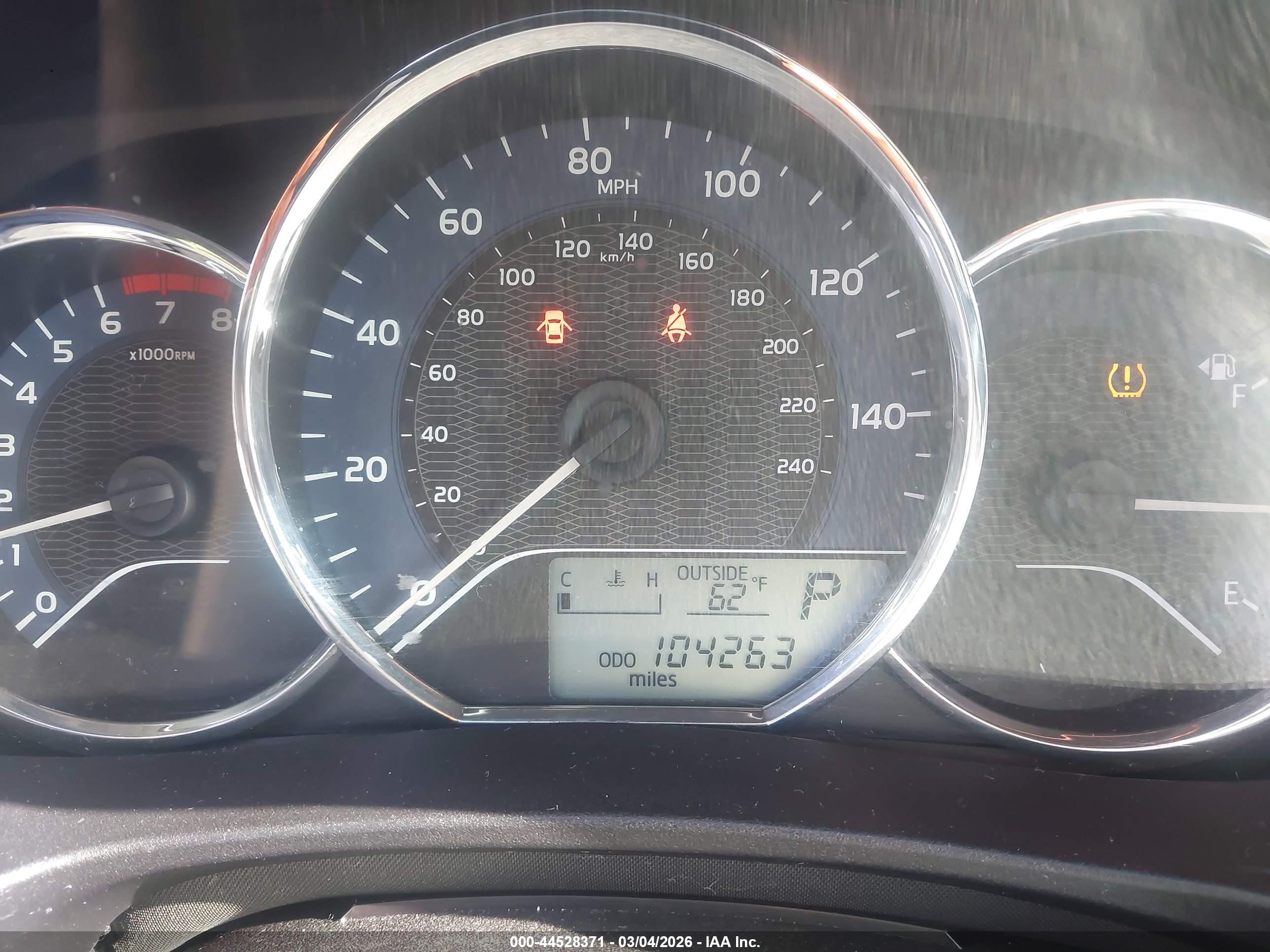TOYOTA COROLLA image 7