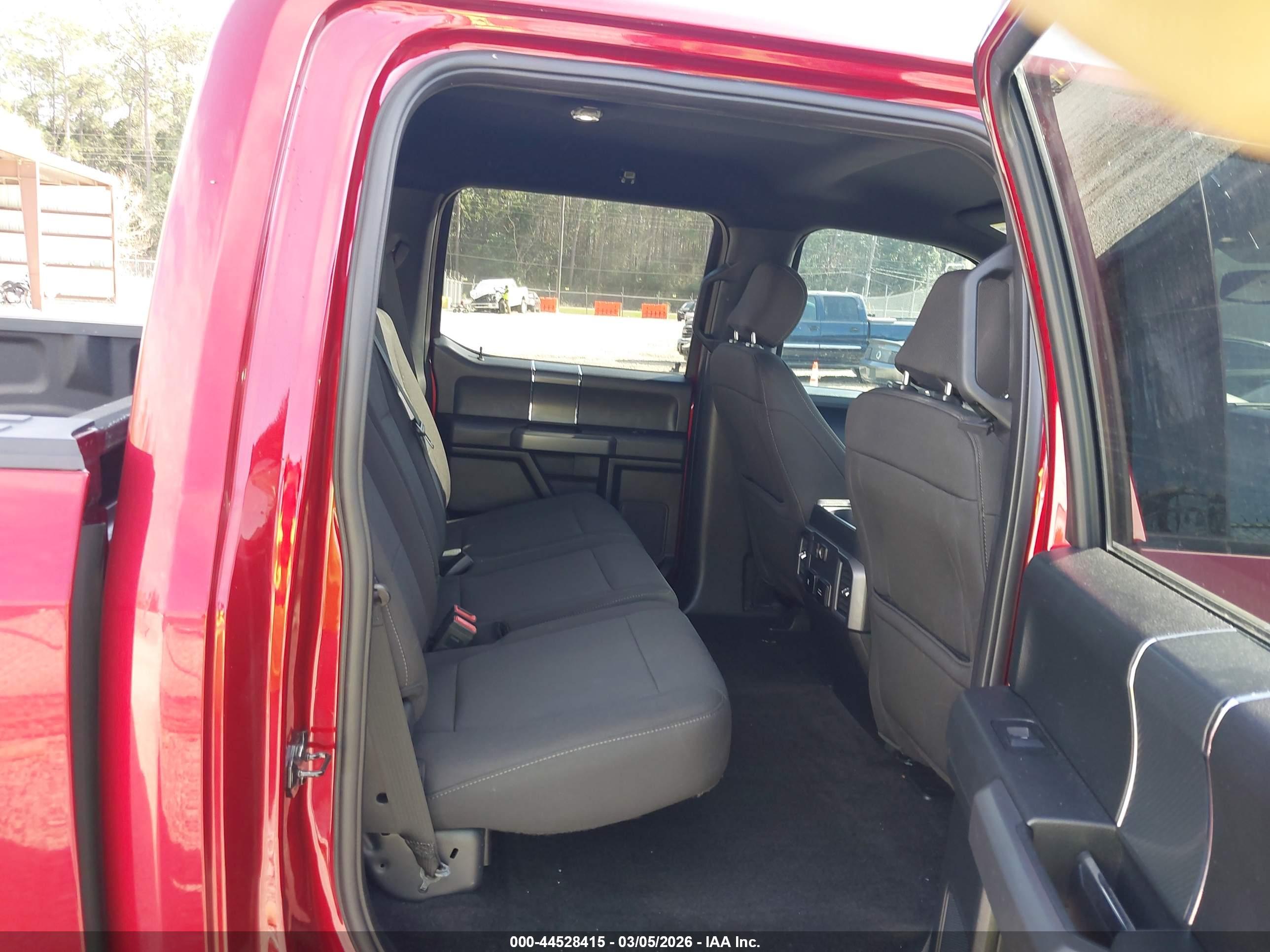 FORD F-150 image 8