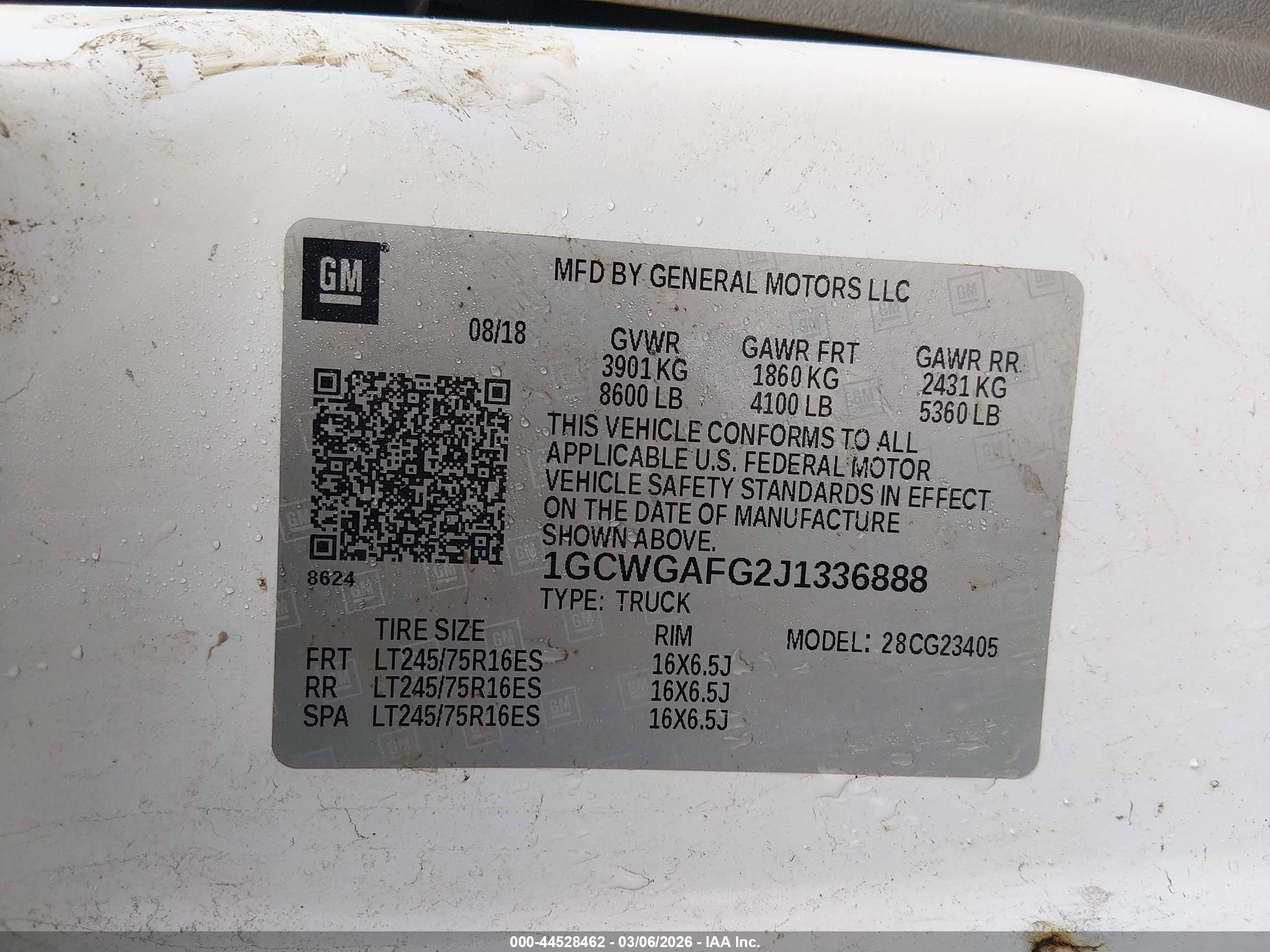 CHEVROLET EXPRESS image 9