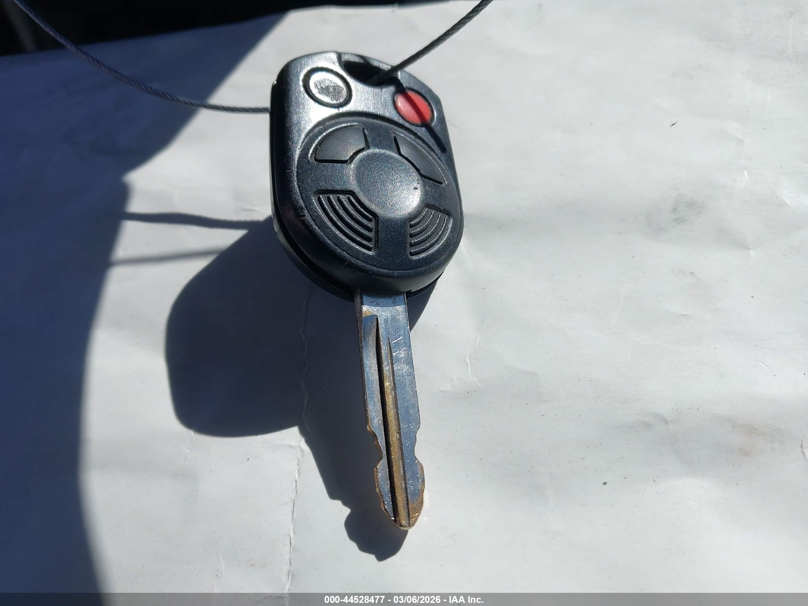 FORD FUSION image 11