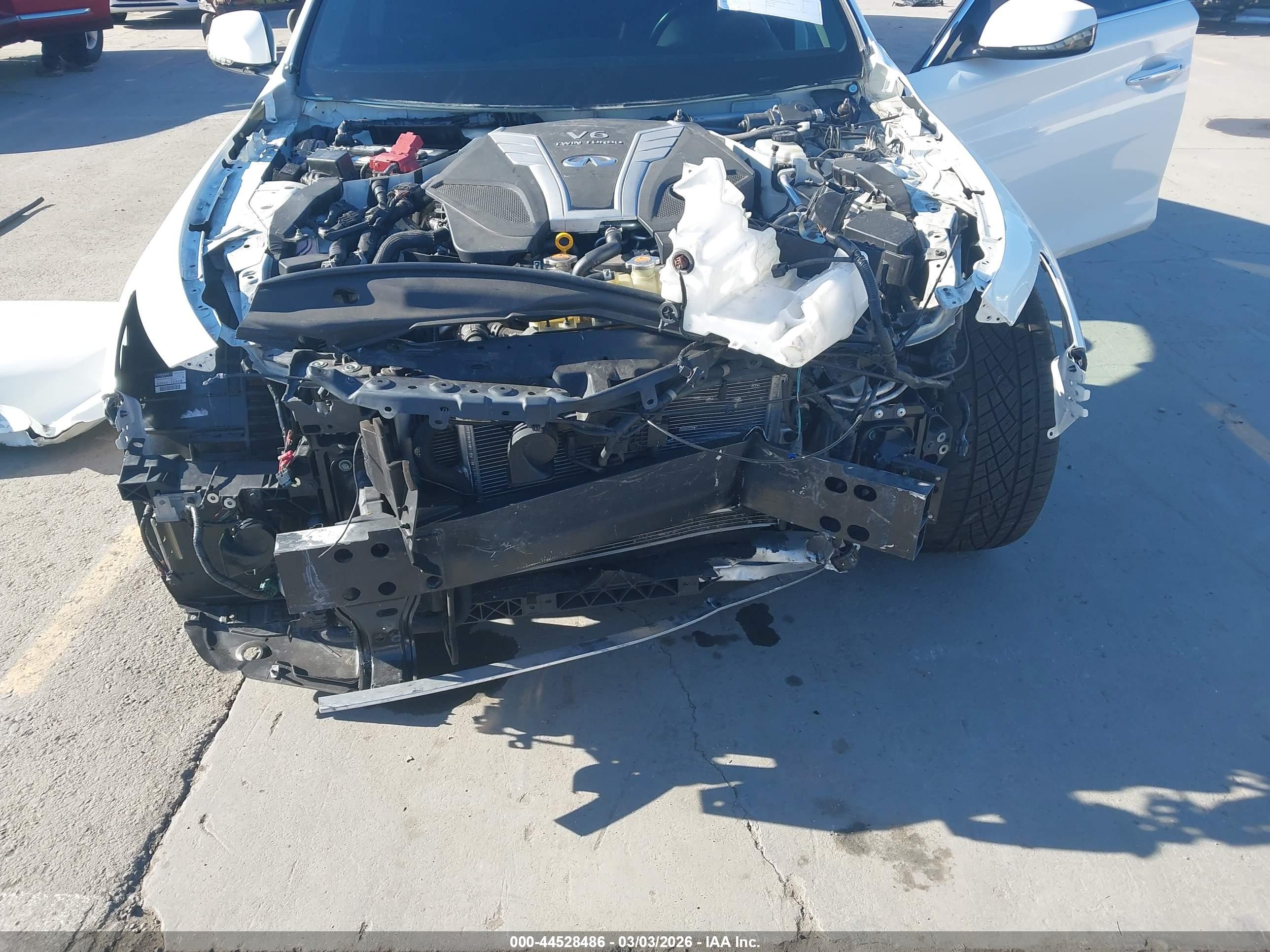 INFINITI Q50 image 6