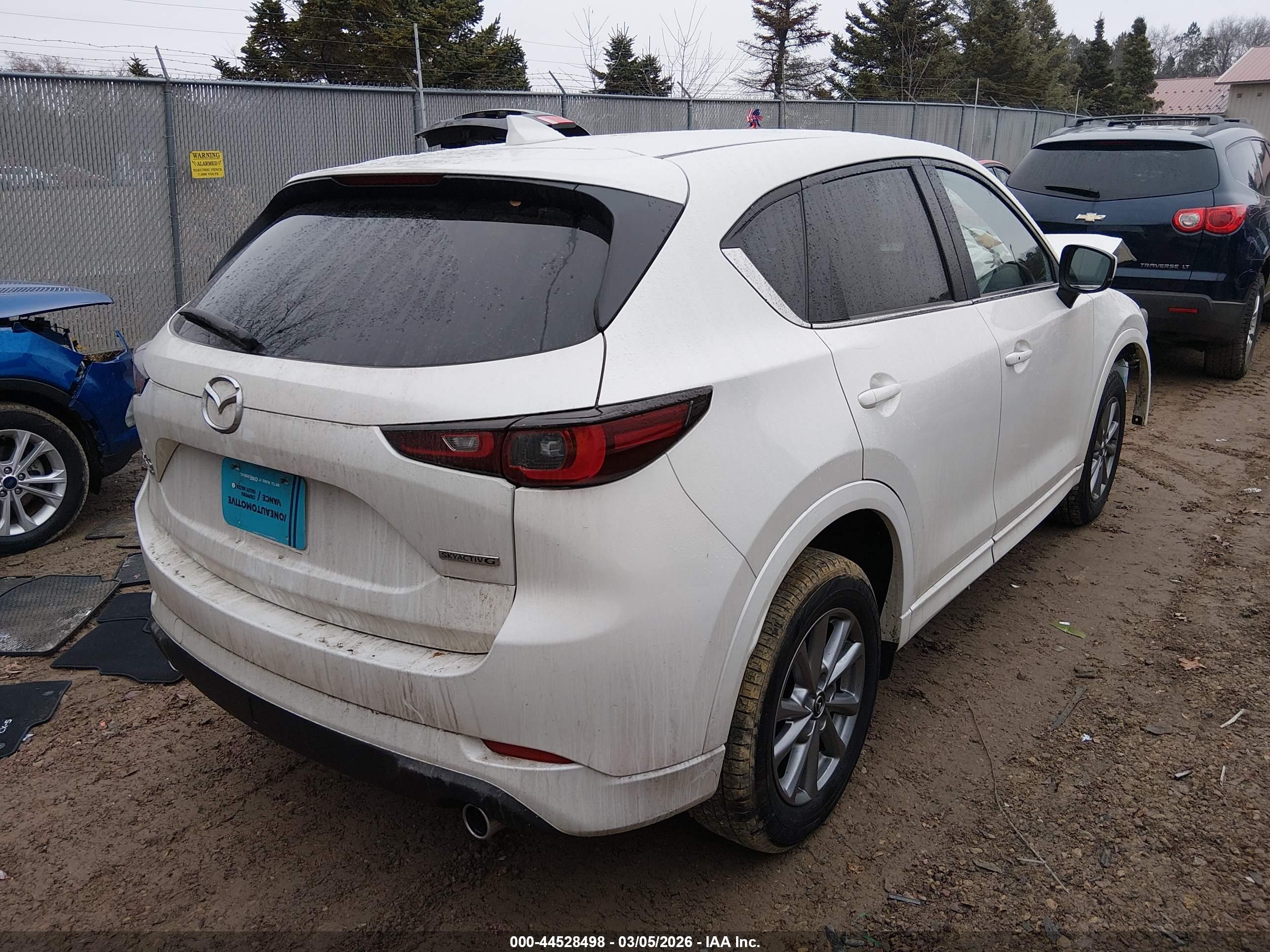 MAZDA CX-5 image 4