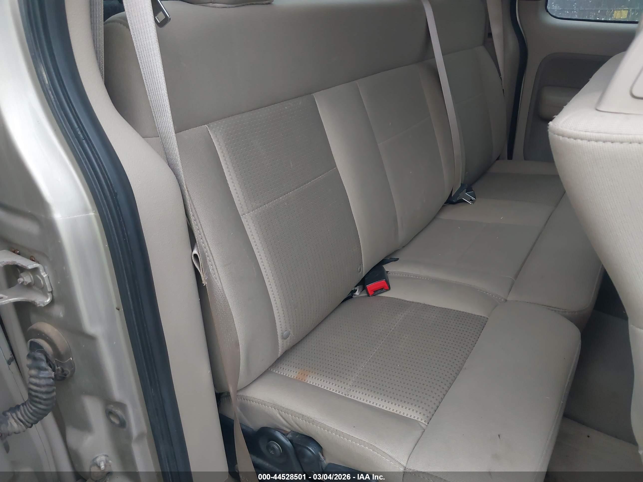 FORD F-150 image 8