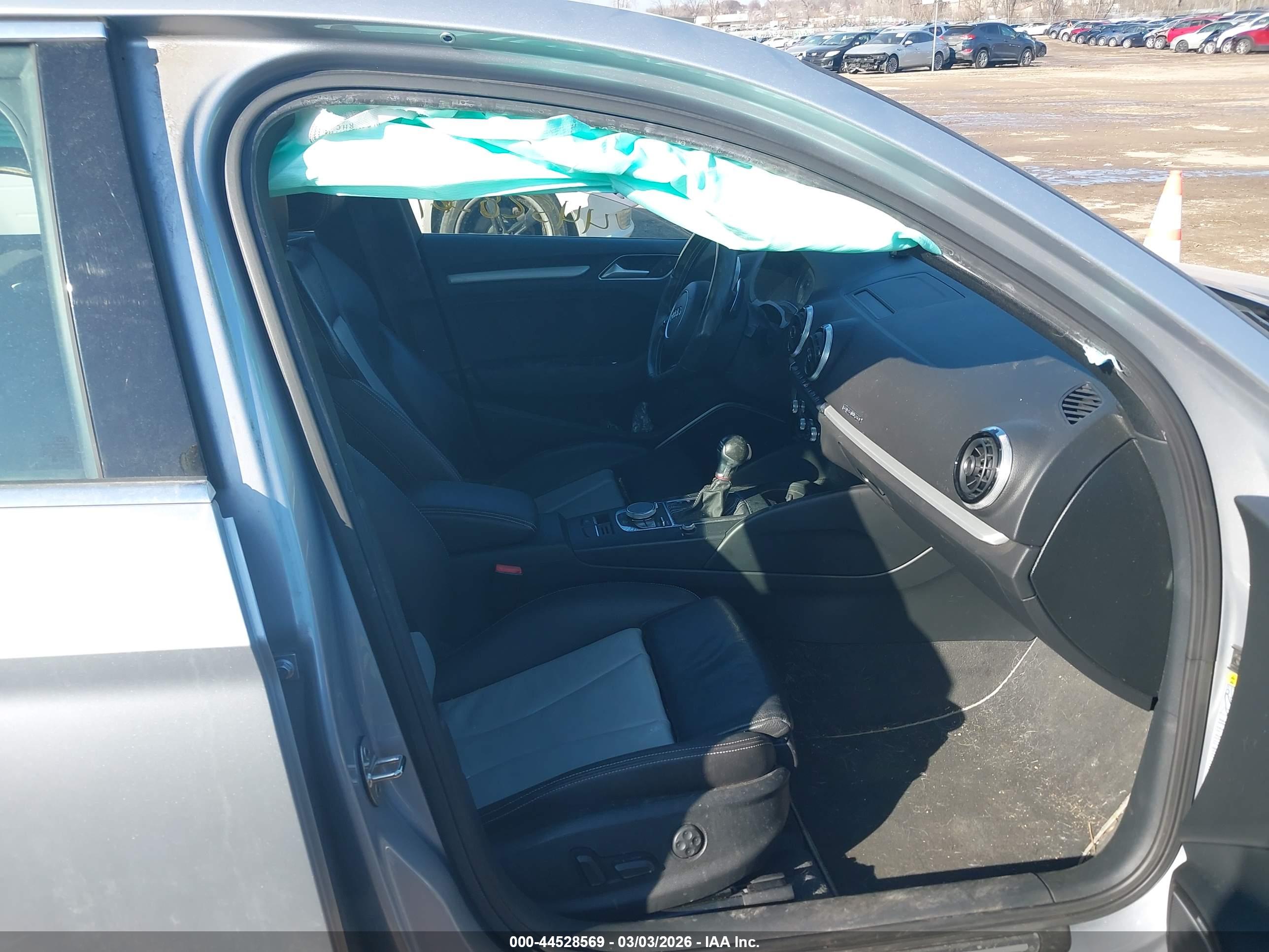 AUDI S3 image 5