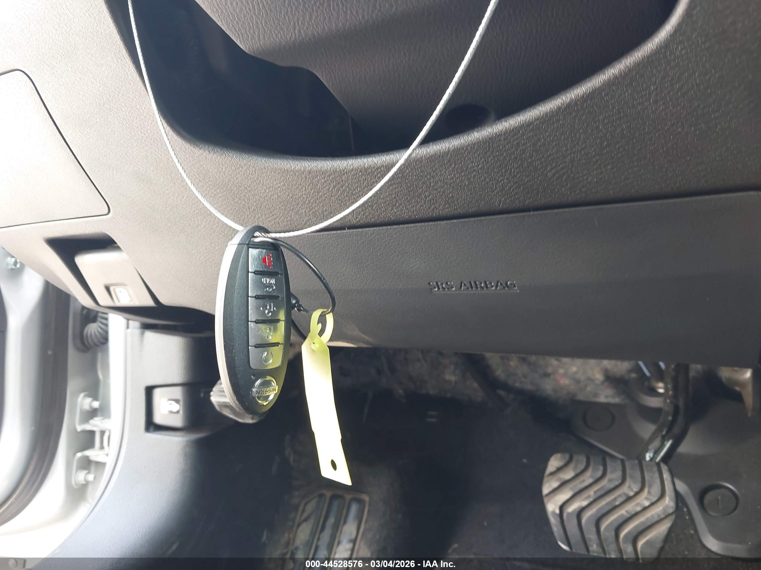 NISSAN ALTIMA image 11
