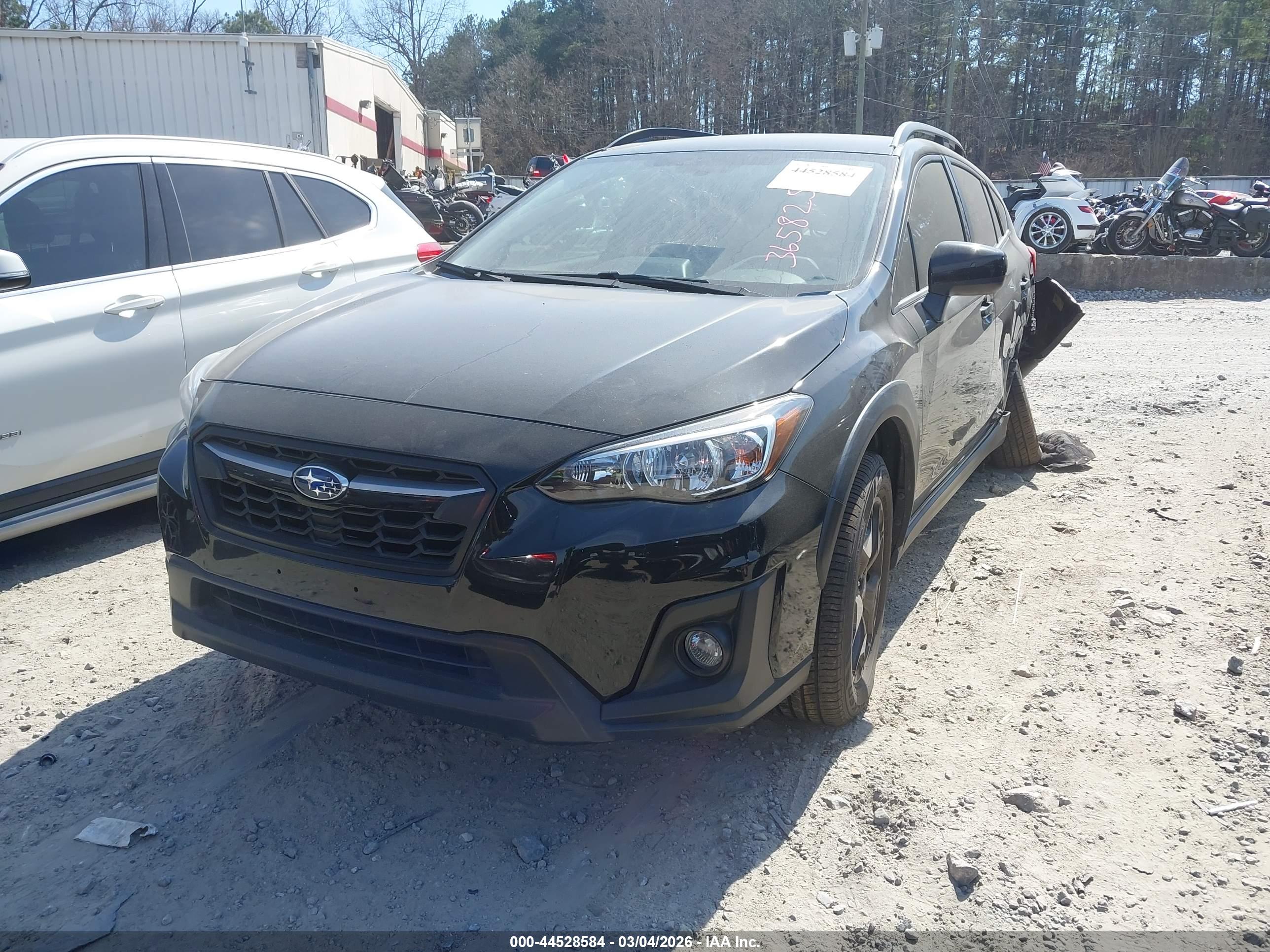 SUBARU CROSSTREK image 2