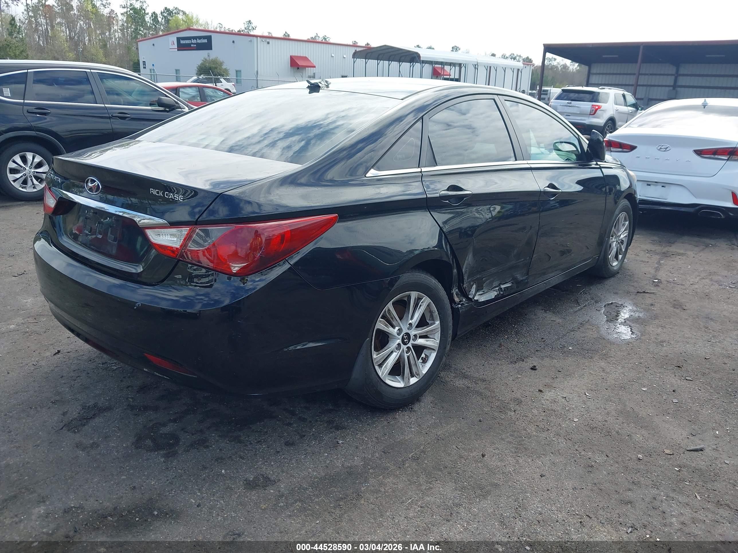 HYUNDAI SONATA image 4