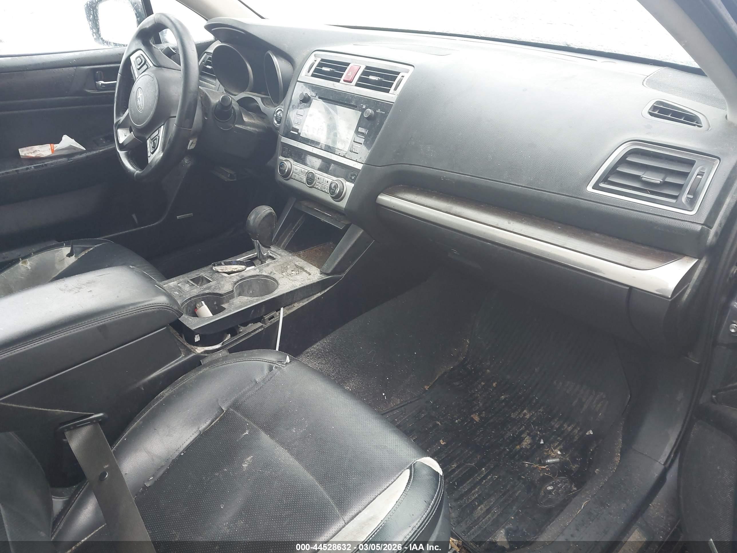 SUBARU LEGACY image 5