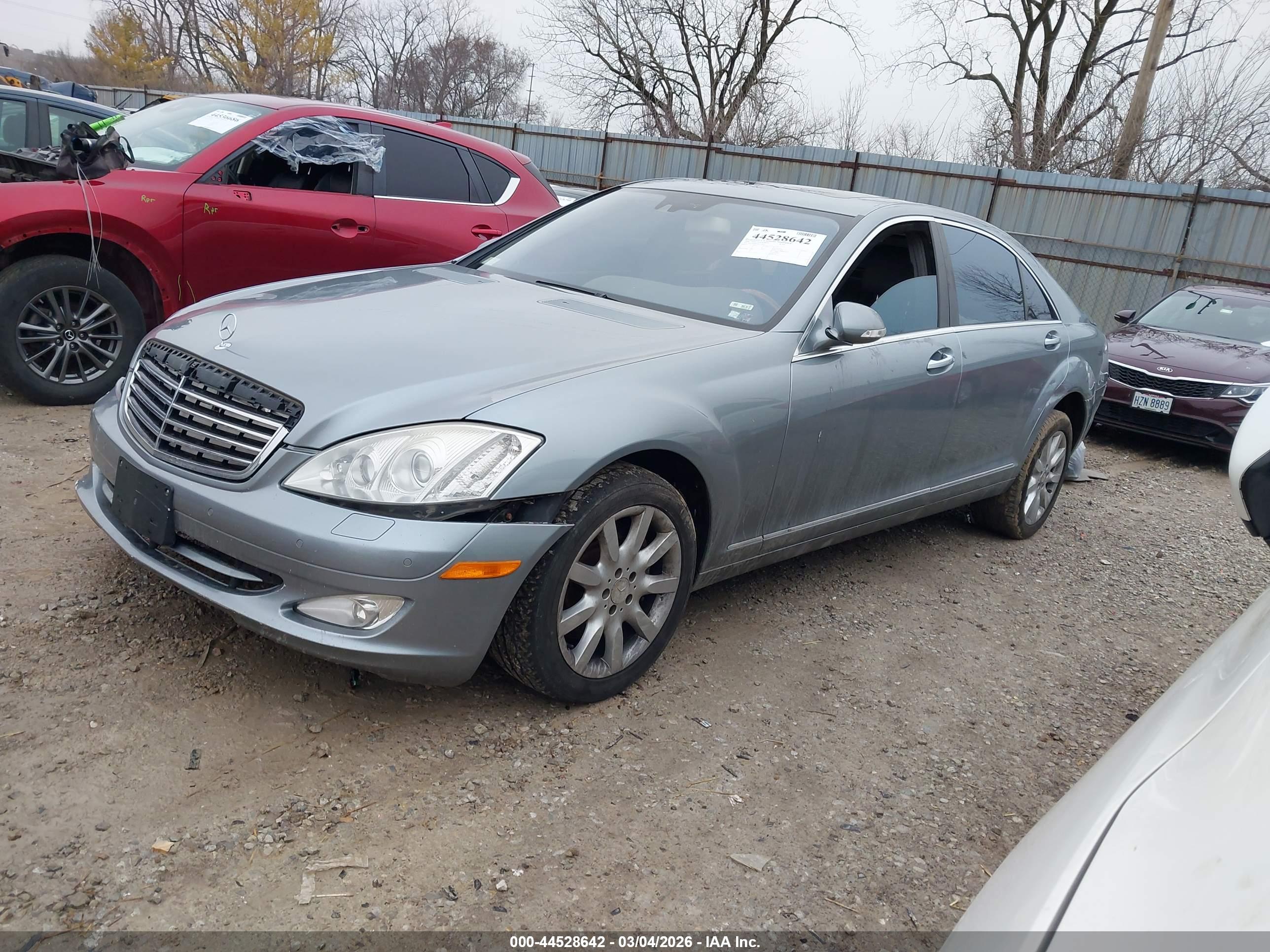 MERCEDES-BENZ S image 2