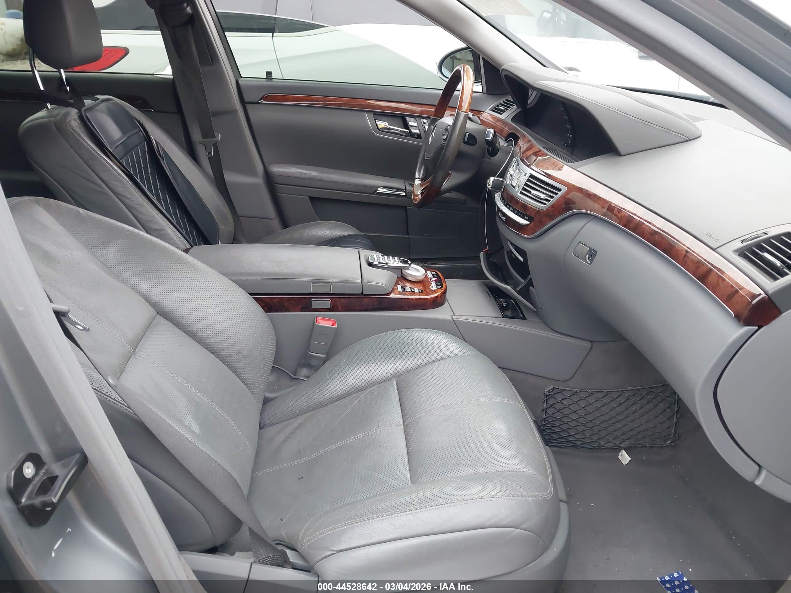 MERCEDES-BENZ S image 5