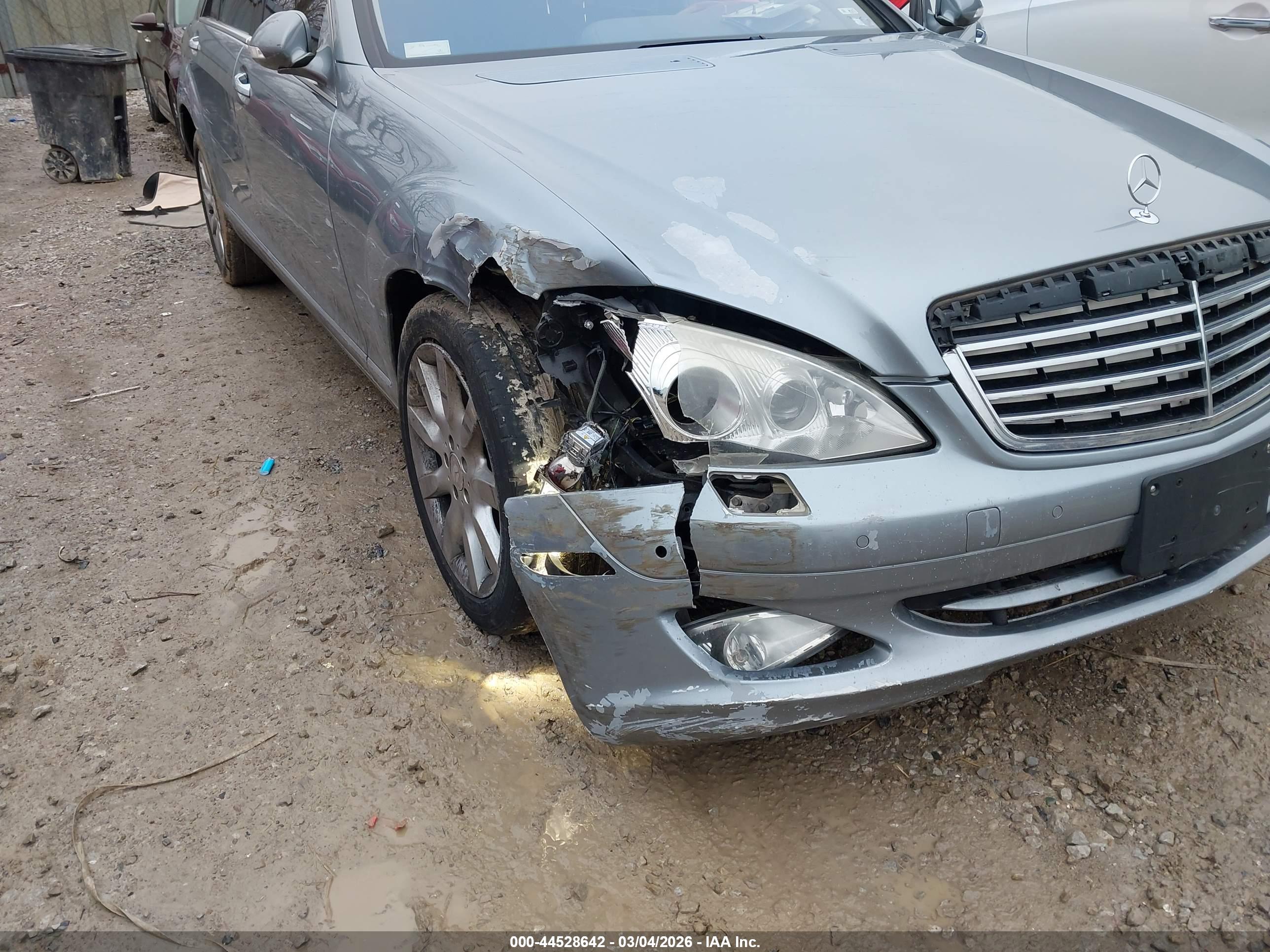 MERCEDES-BENZ S image 6