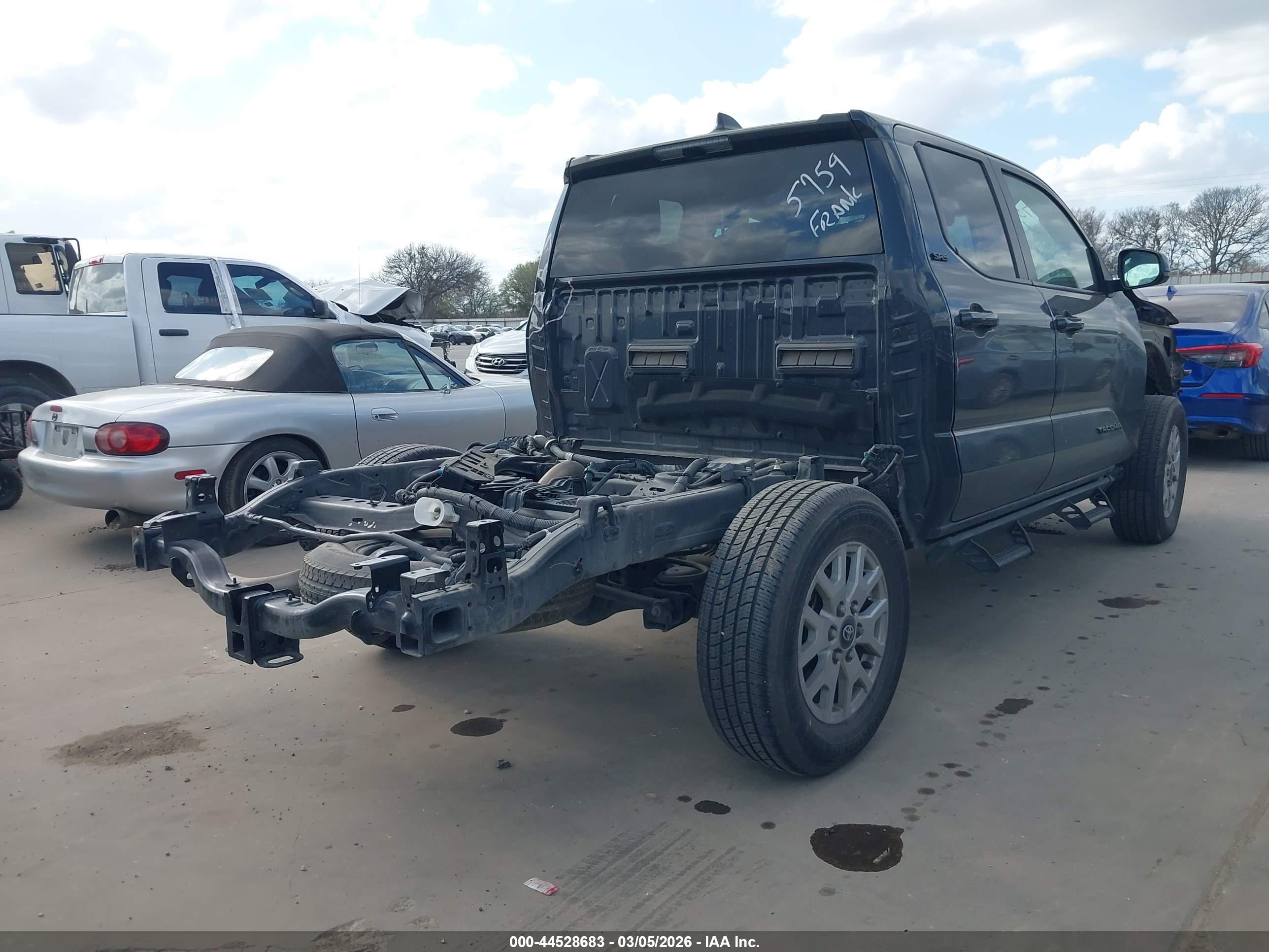 TOYOTA TACOMA image 4