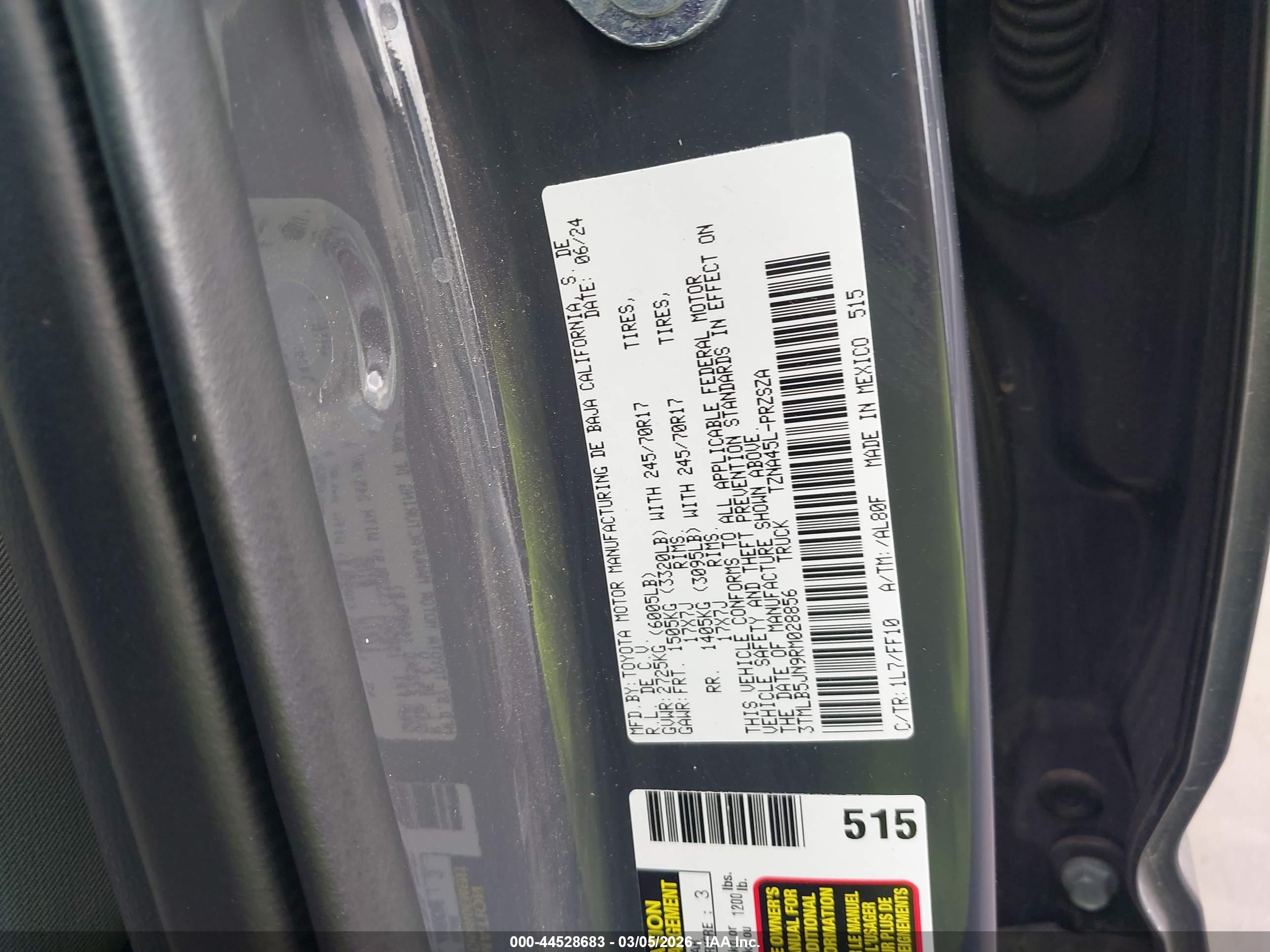 TOYOTA TACOMA image 9