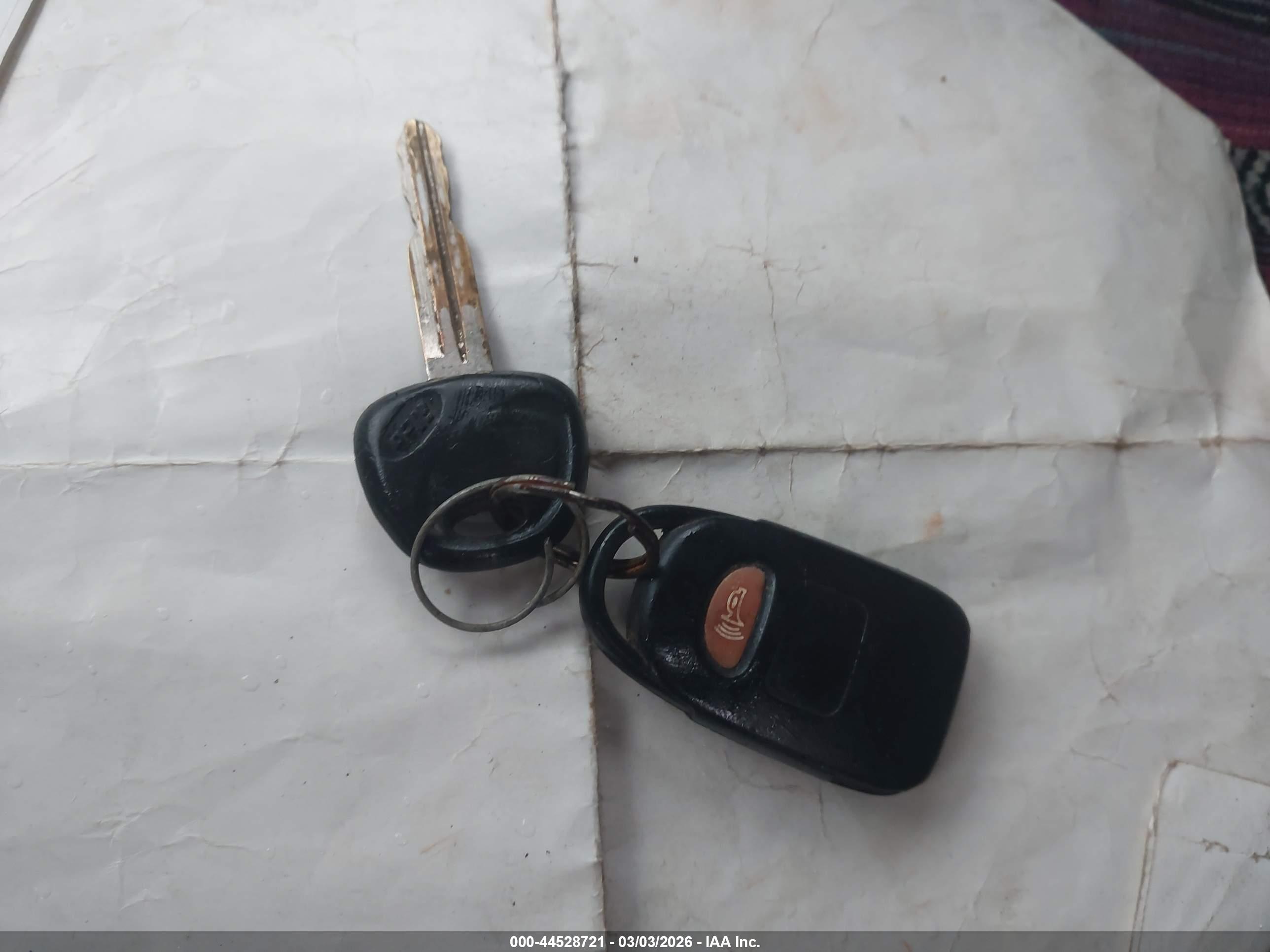 HYUNDAI TUCSON image 11