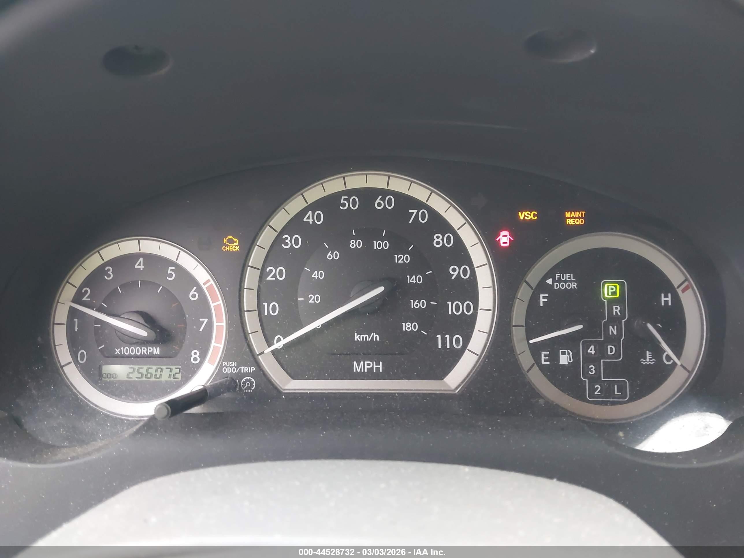 TOYOTA SIENNA image 7