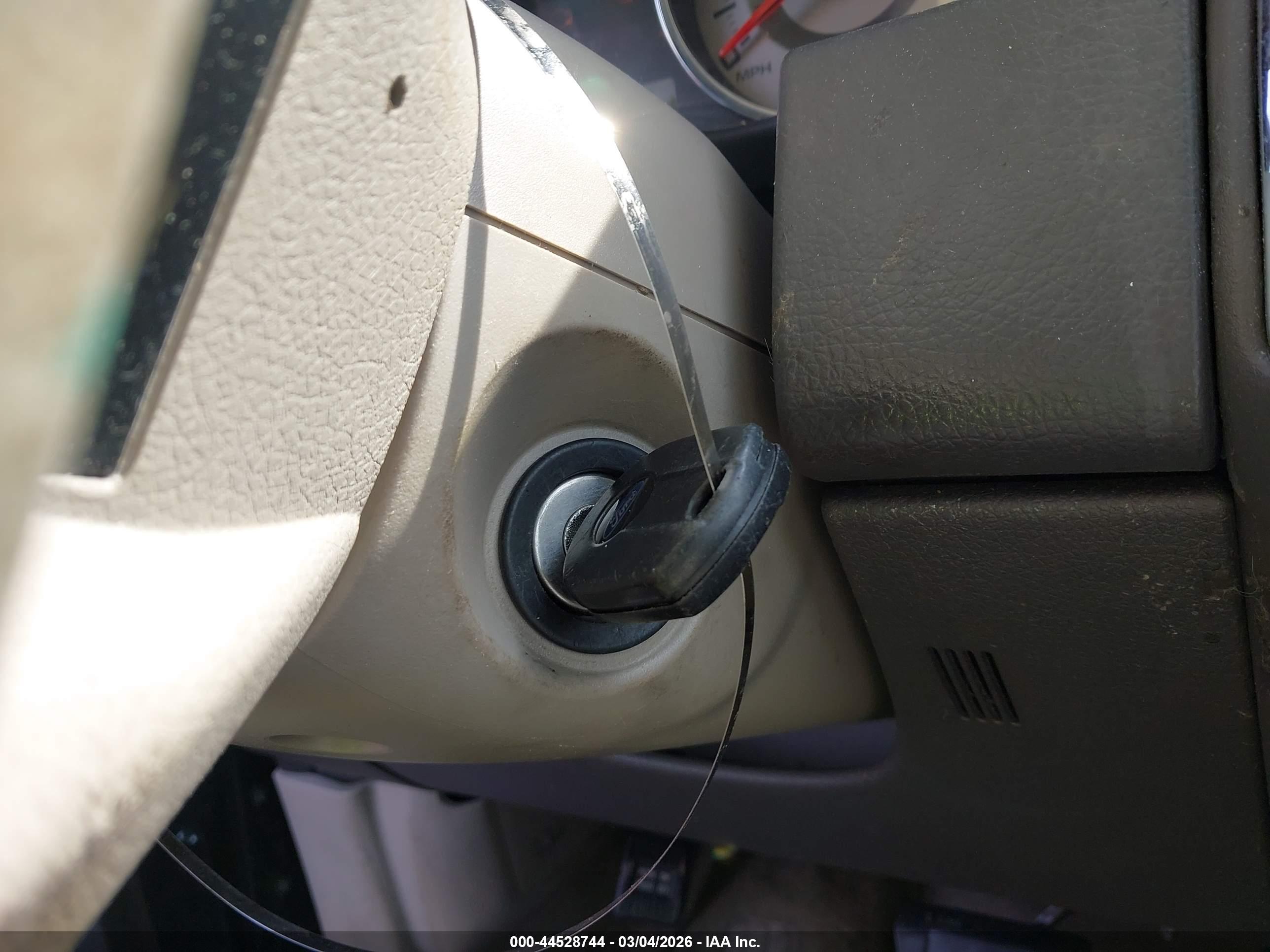 FORD EDGE image 11
