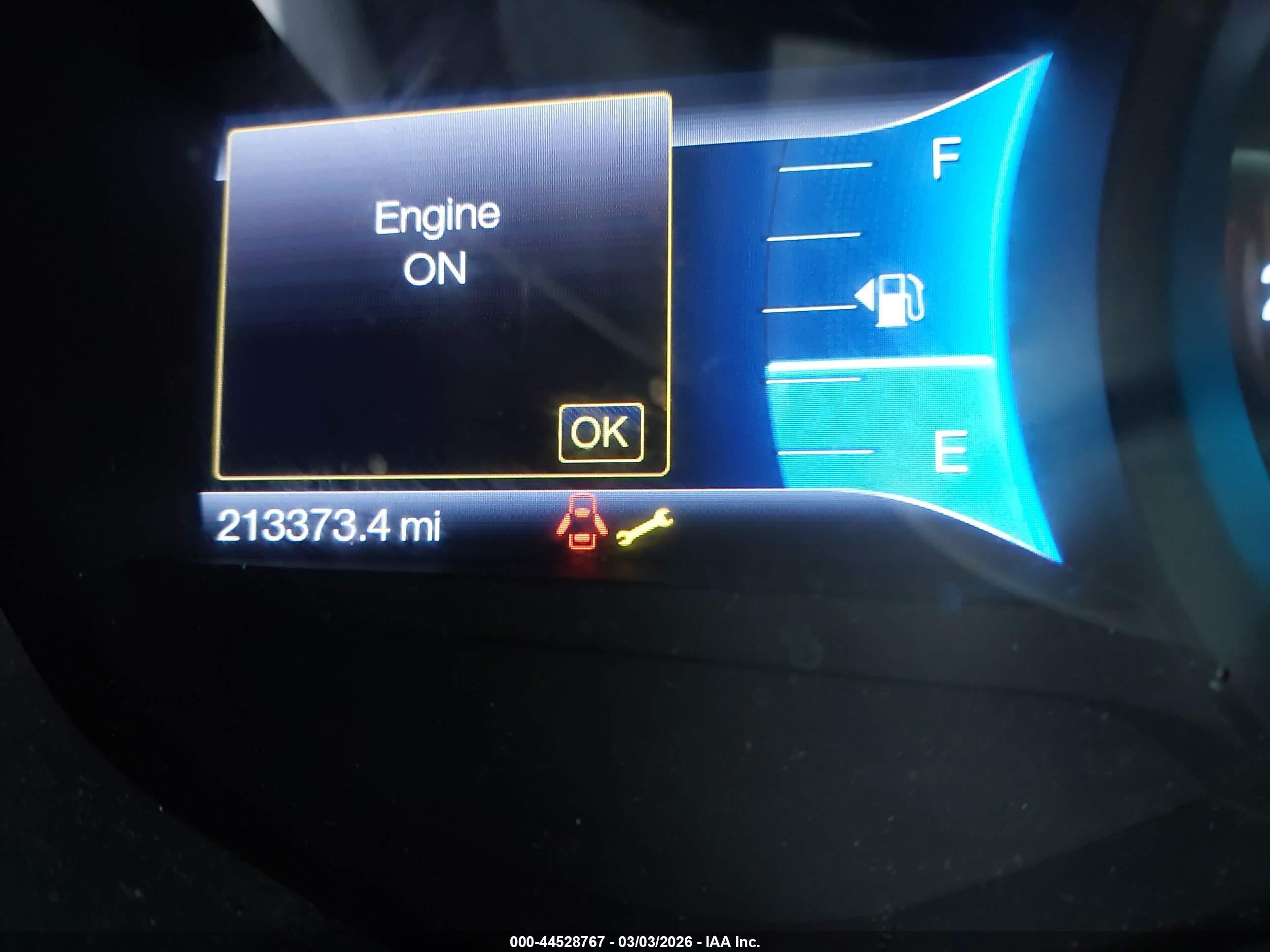 FORD FUSION image 7
